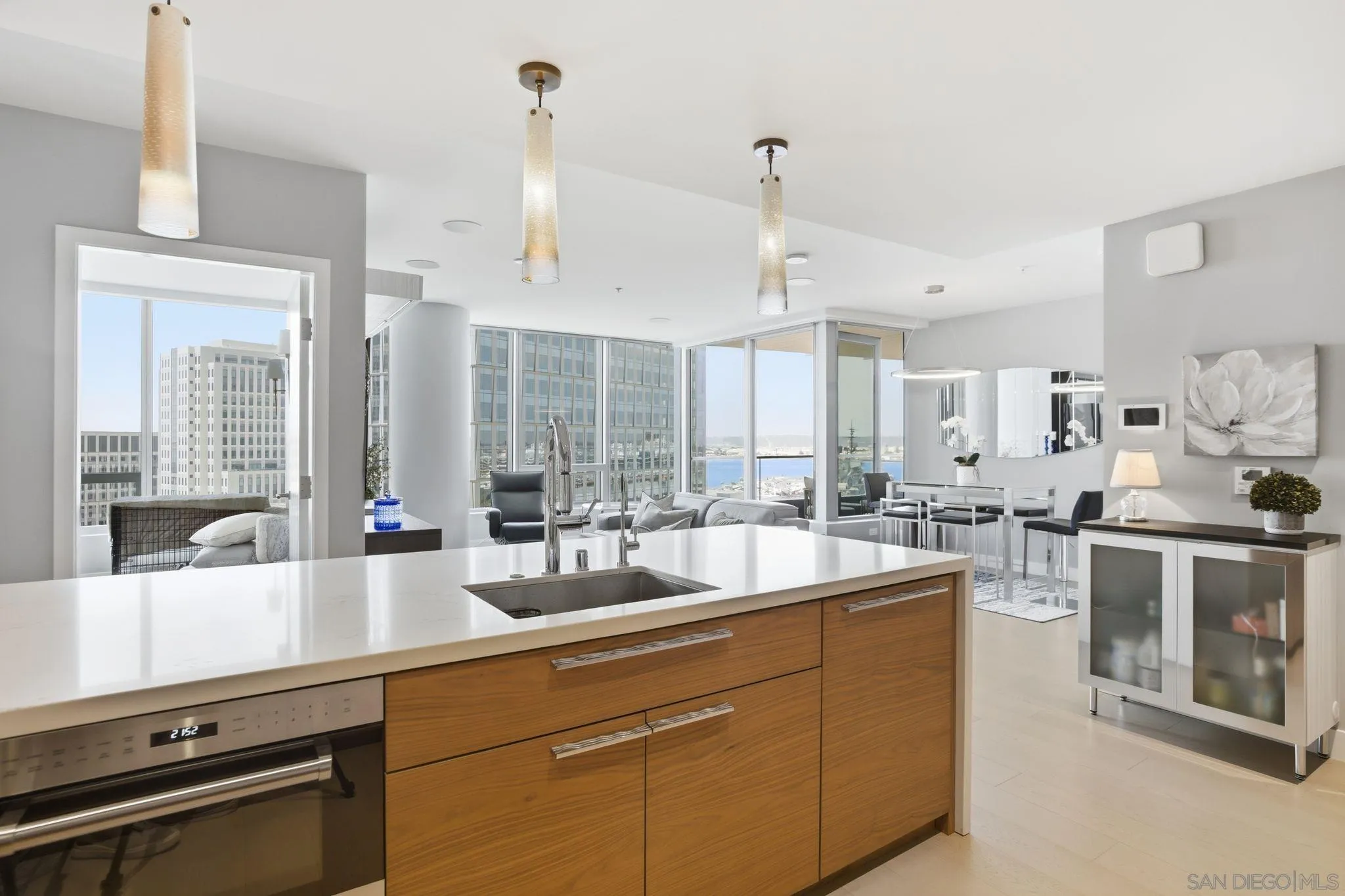 888 W E Street Unit 1403