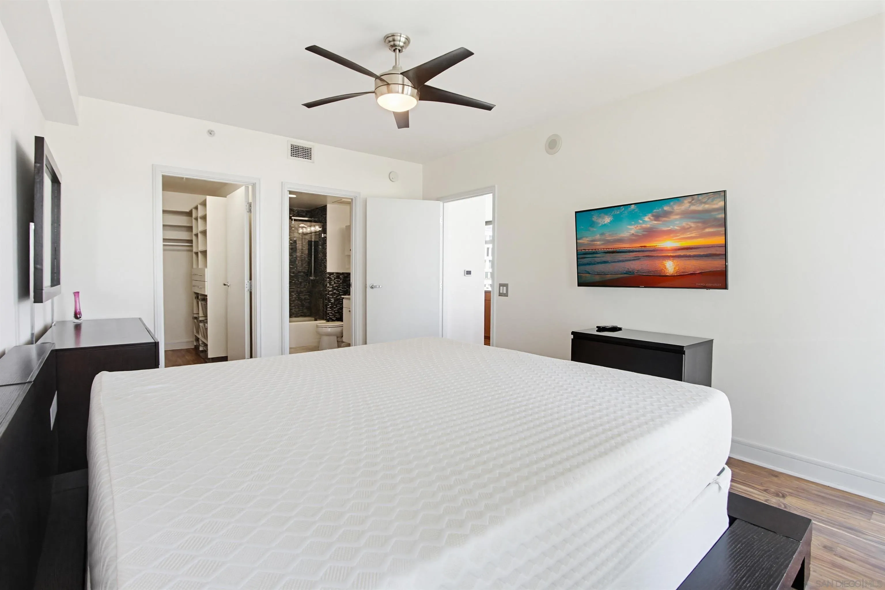 645 Front St Unit 1208