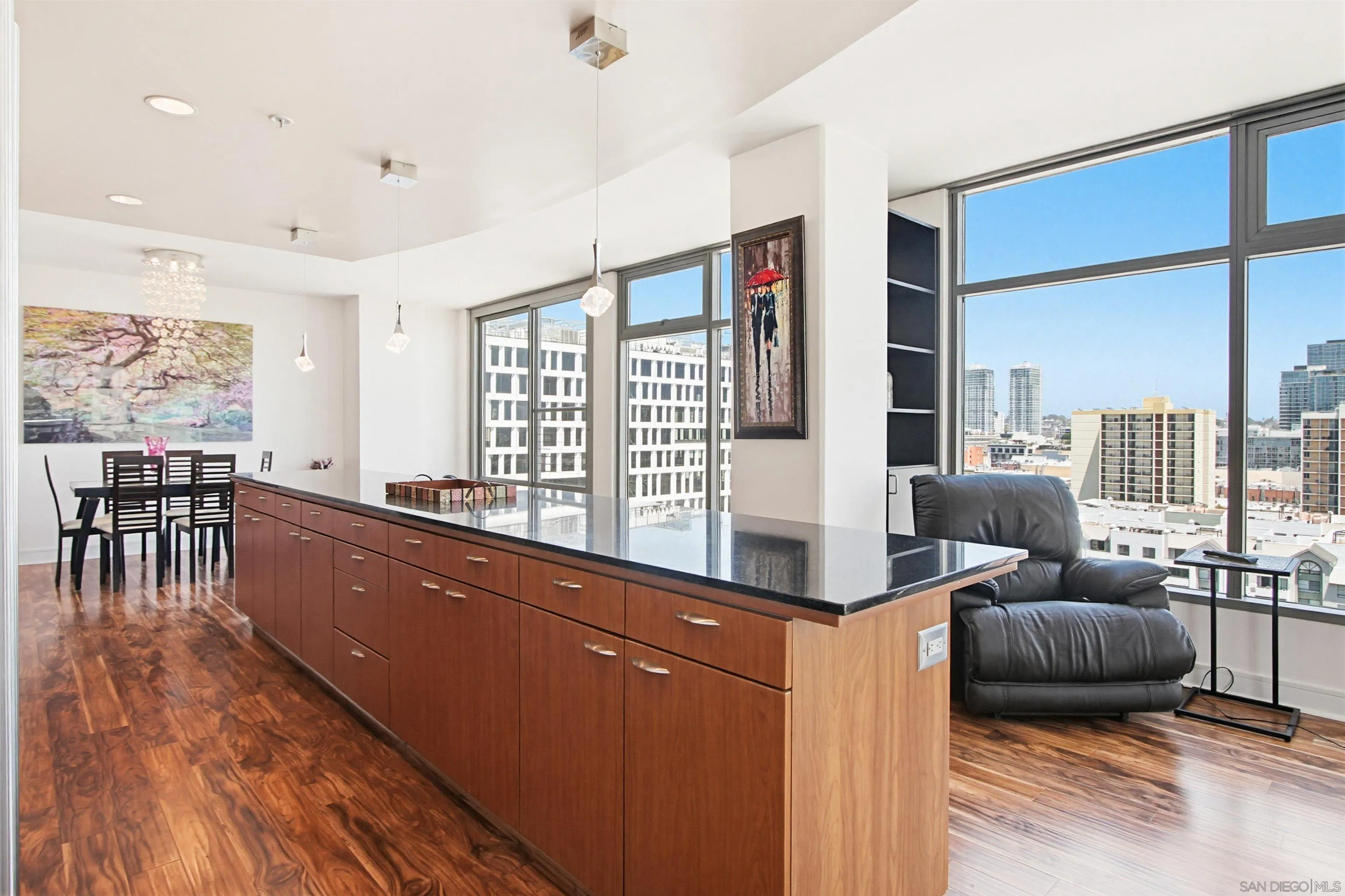 645 Front St Unit 1208