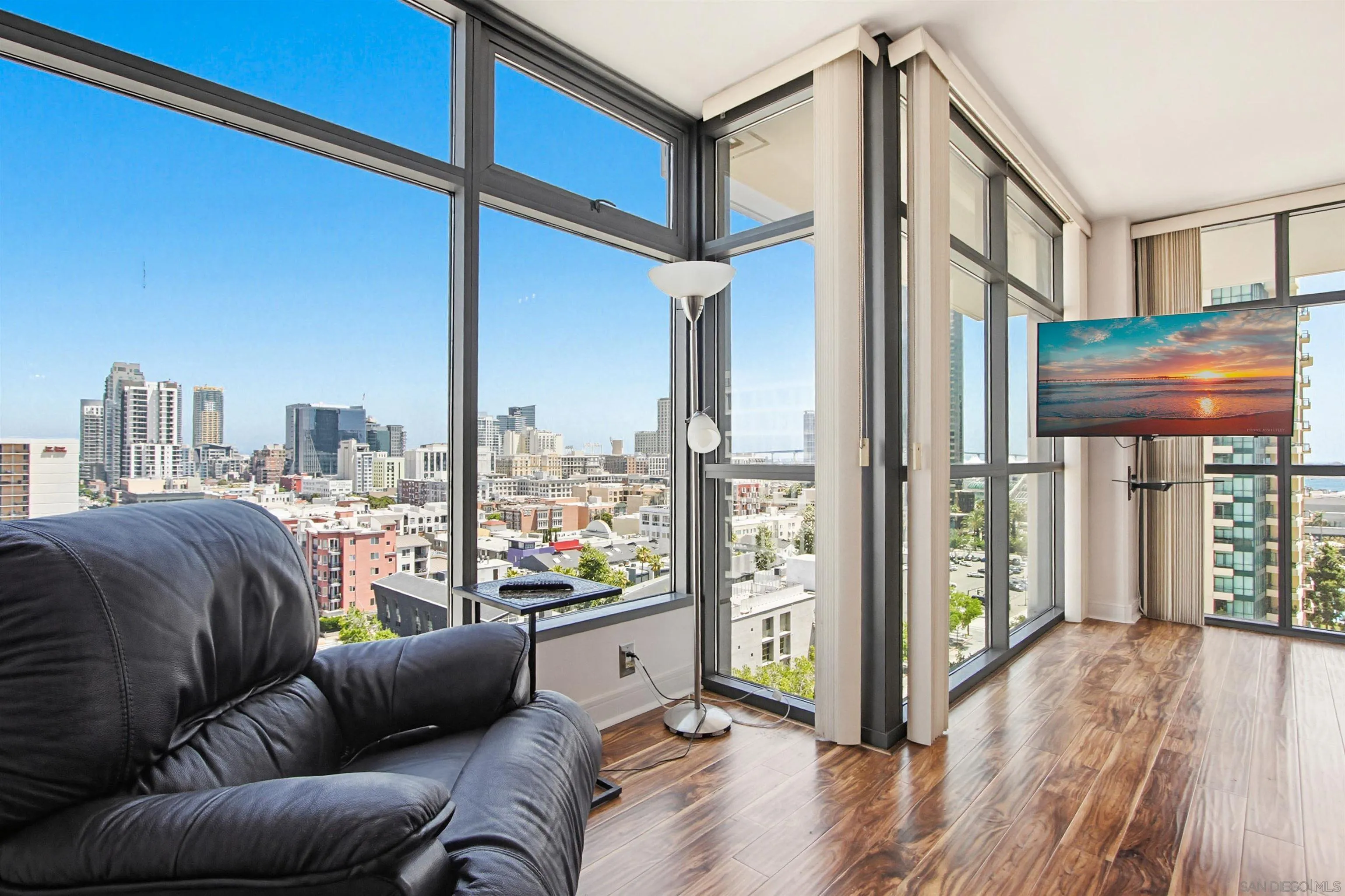 645 Front St Unit 1208