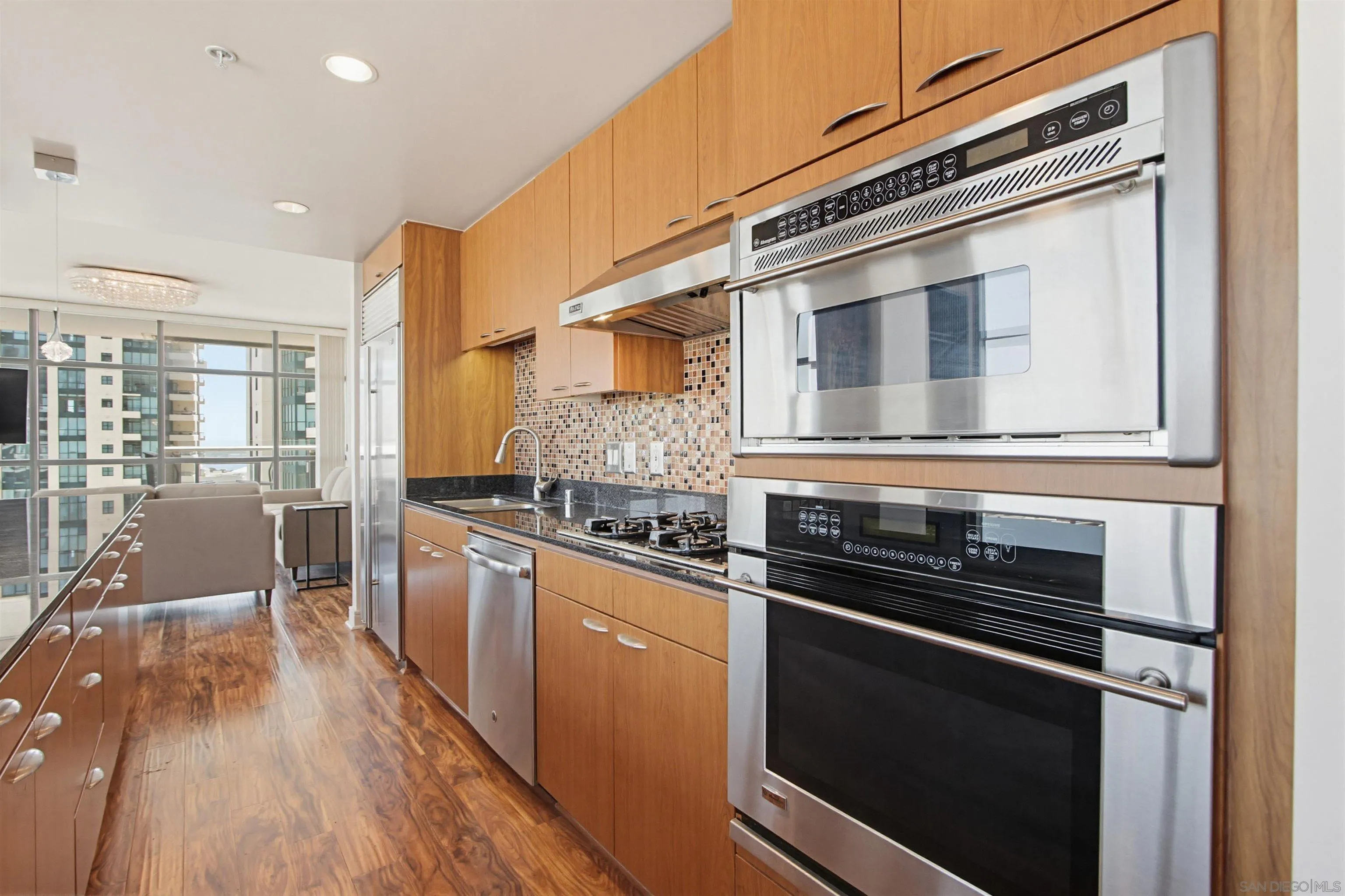 645 Front St Unit 1208