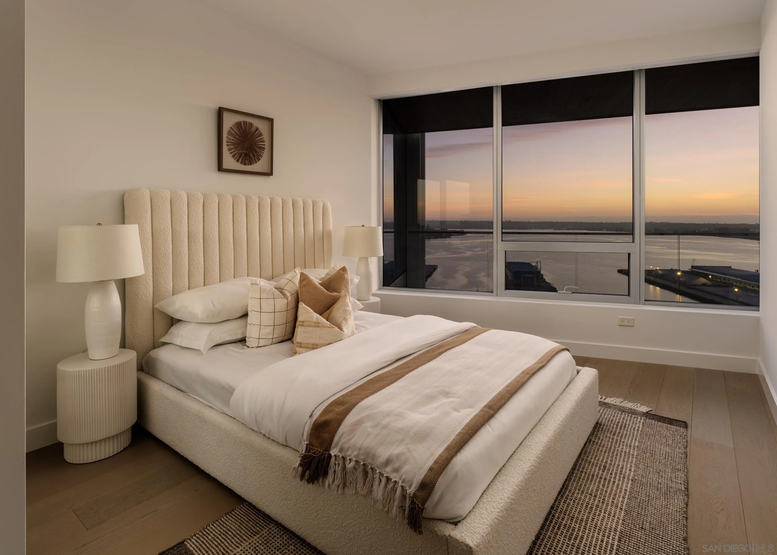 888 W E Street Unit 1901