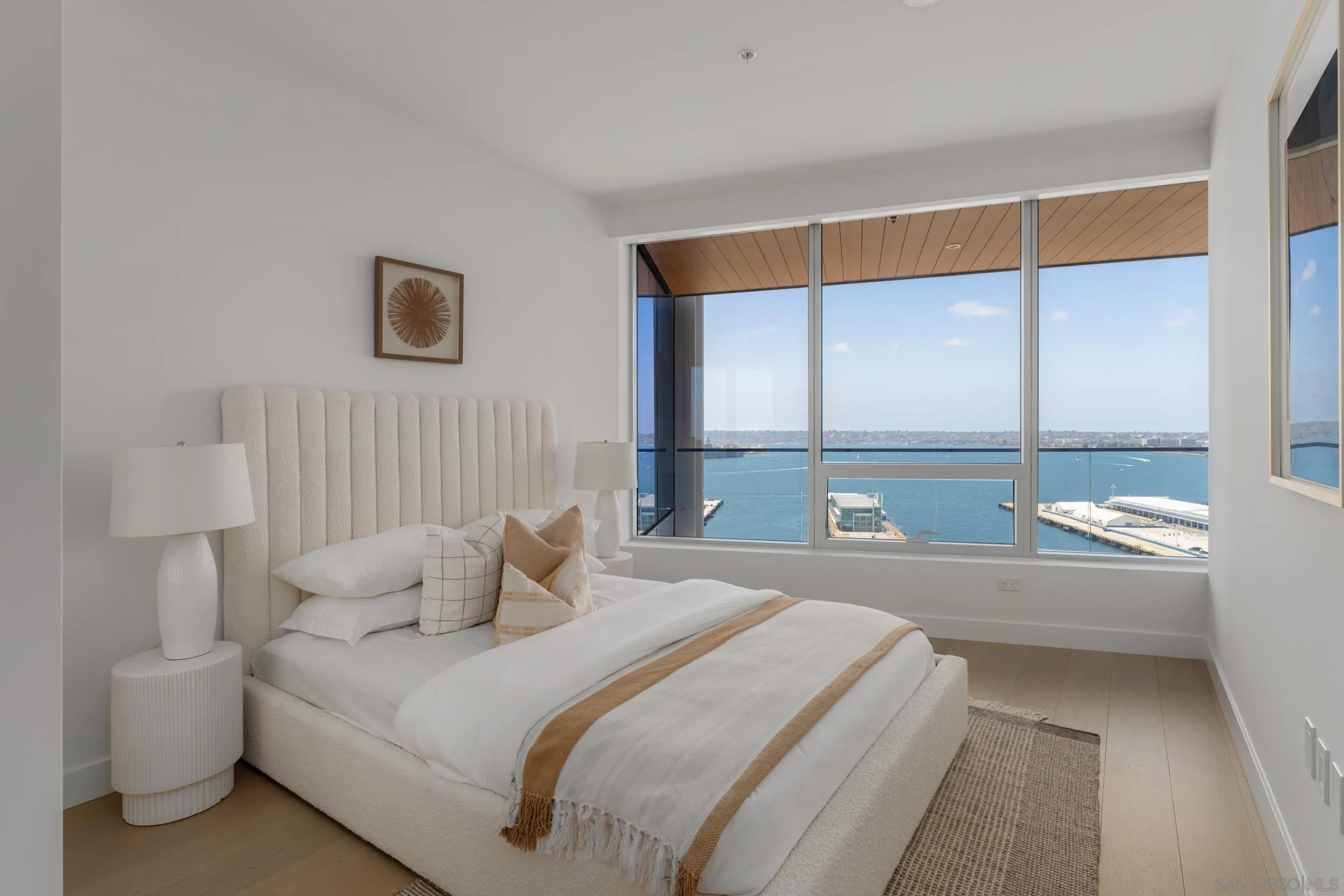 888 W E Street Unit 1901