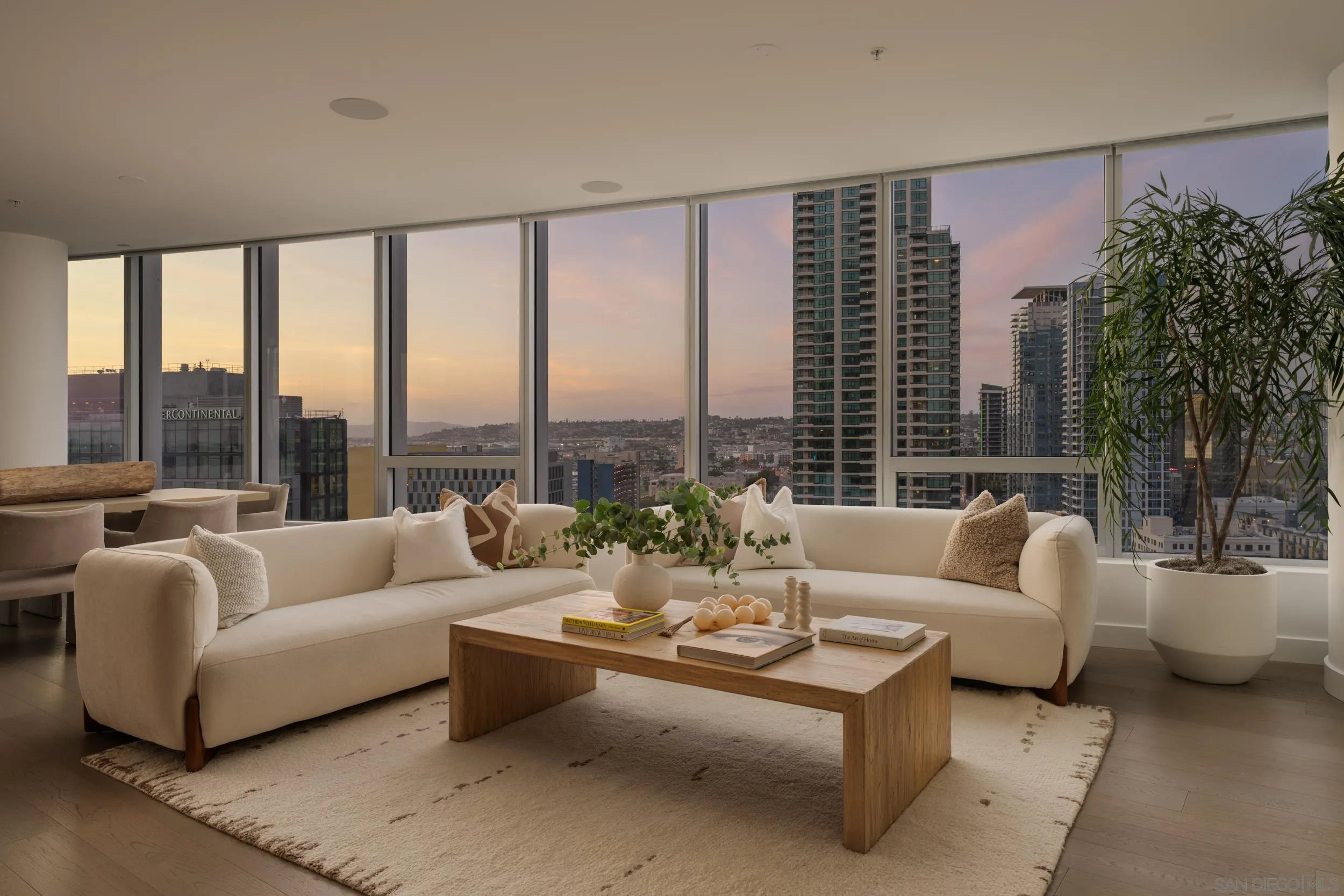 888 W E Street Unit 1901