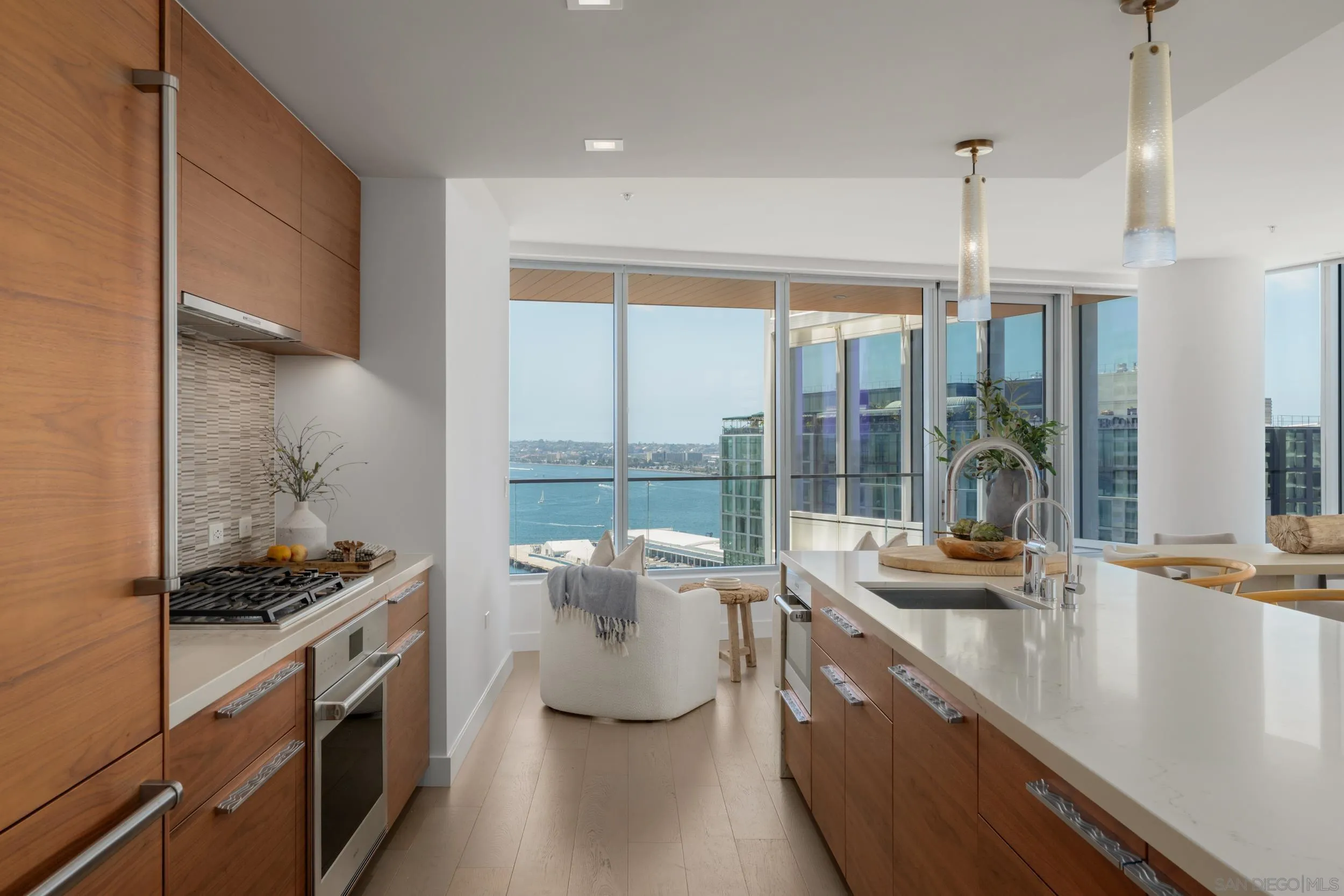 888 W E Street Unit 1901