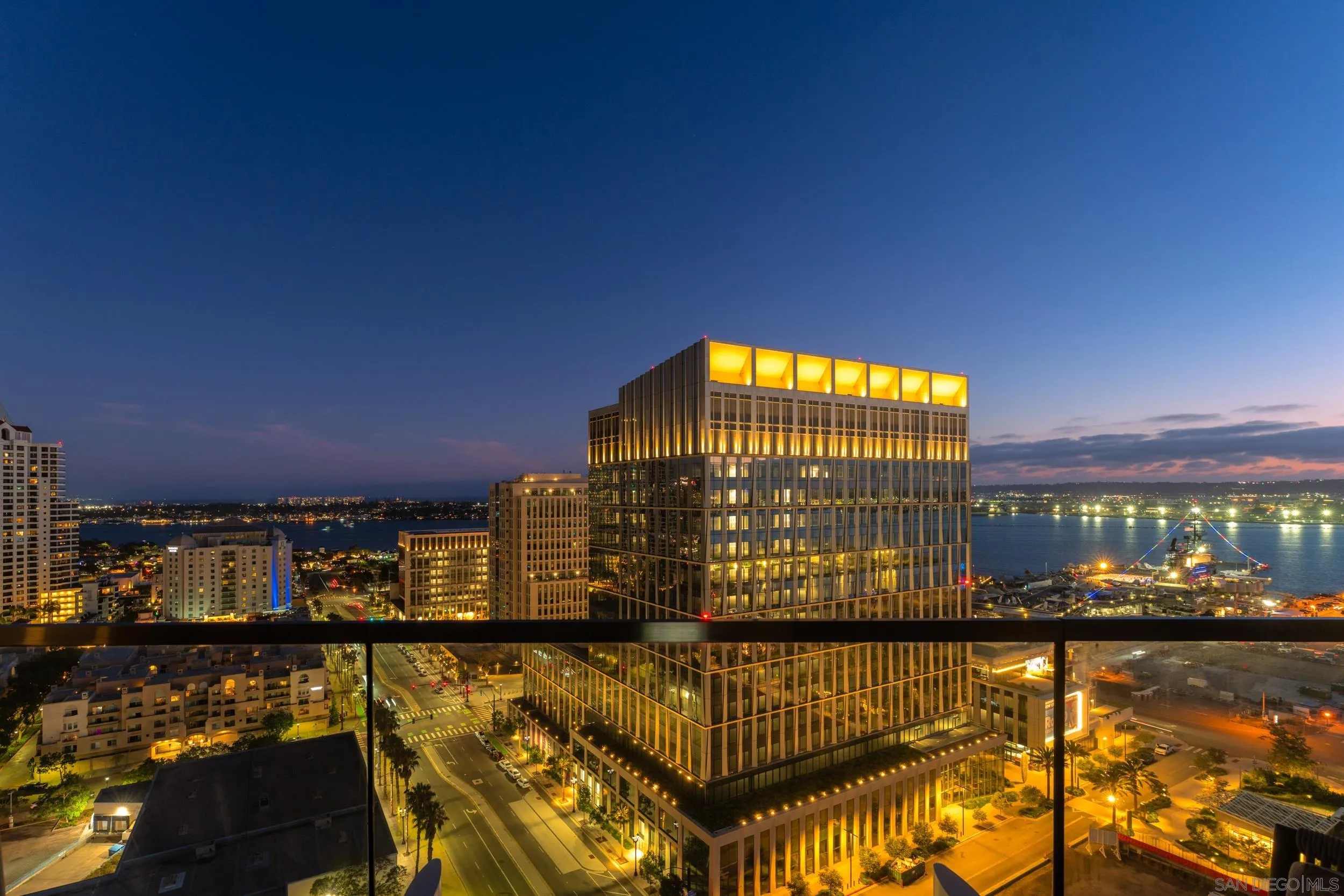 888 W E Street Unit 2203