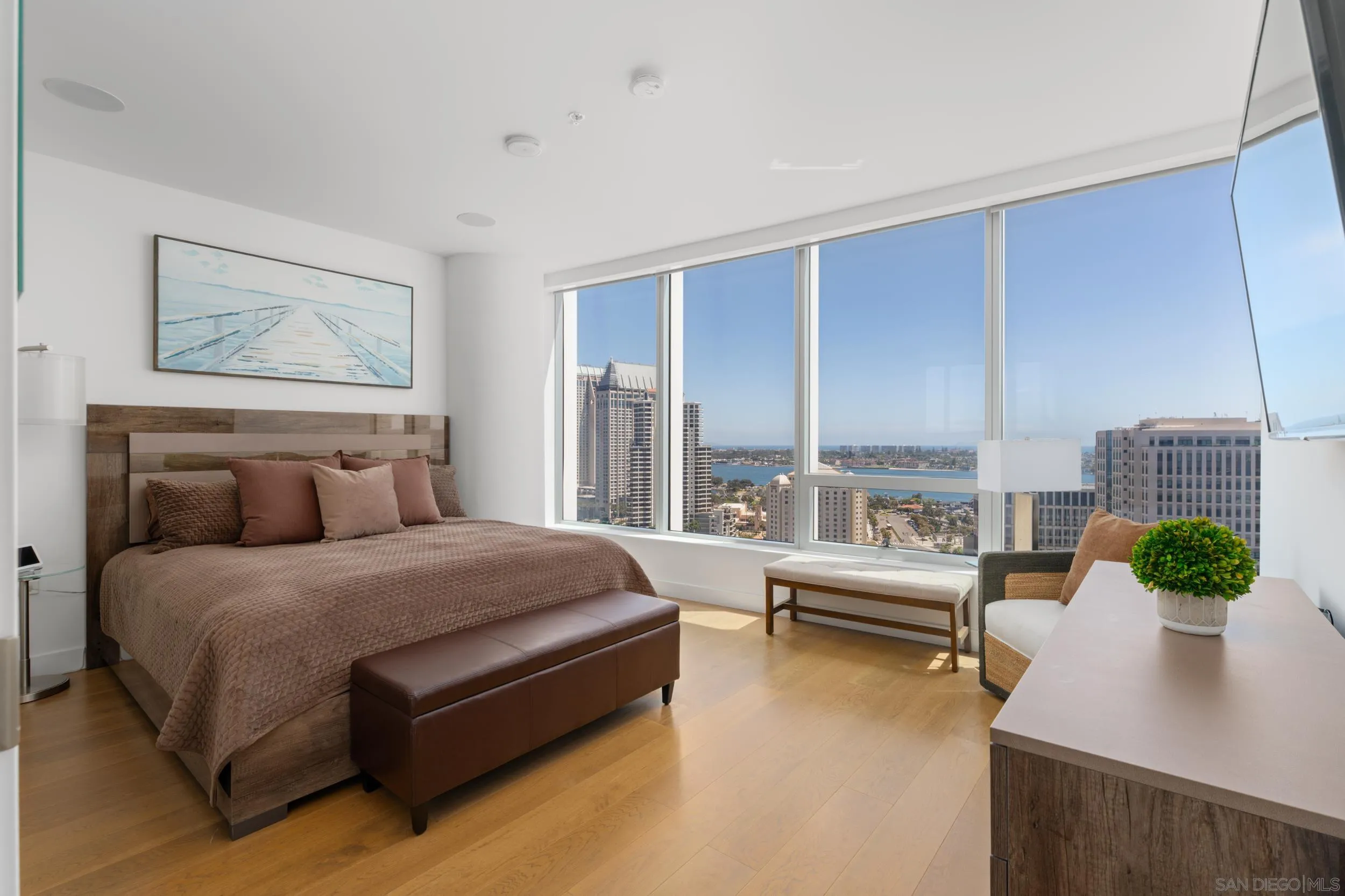 888 W E Street Unit 2203