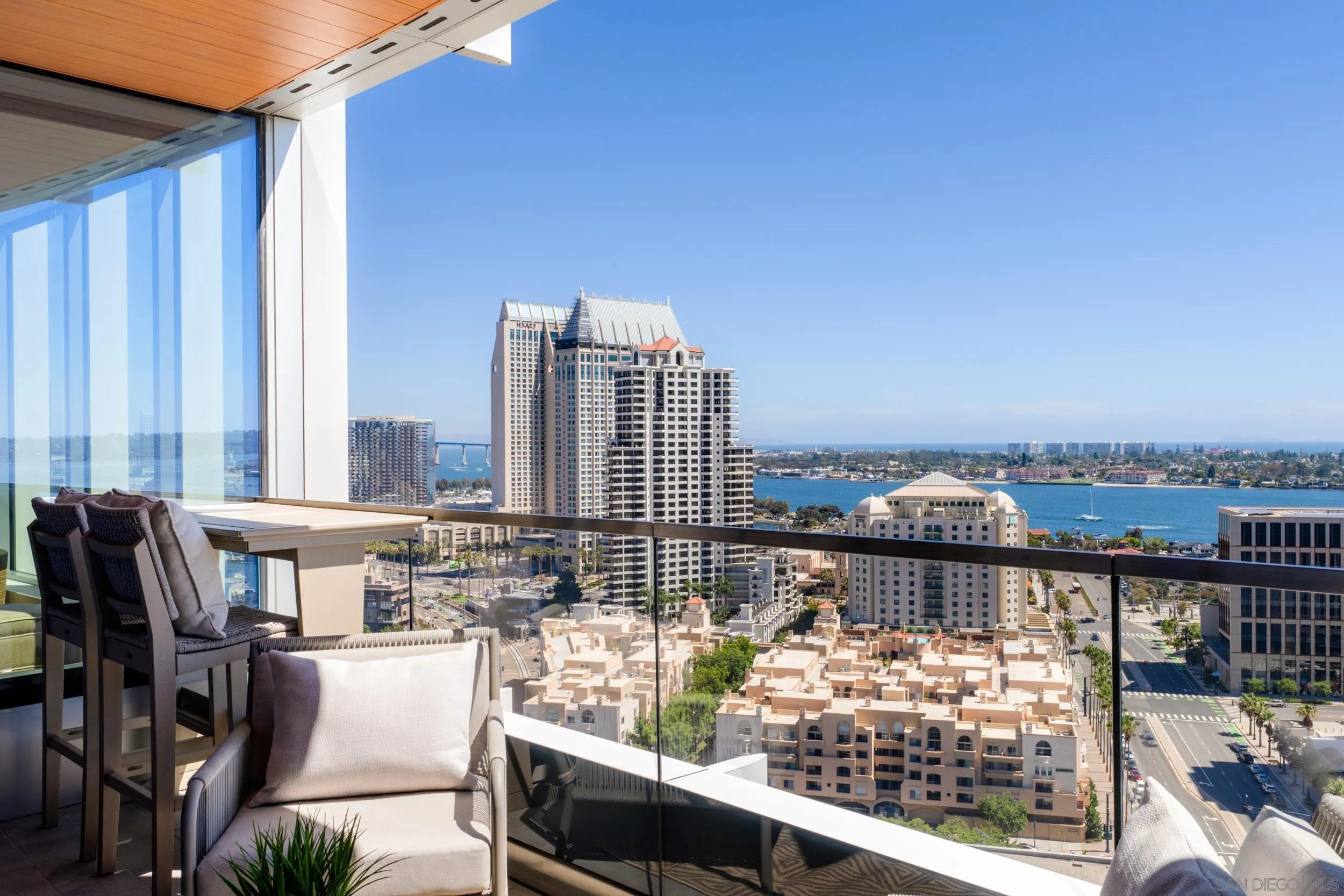 888 W E Street Unit 2203