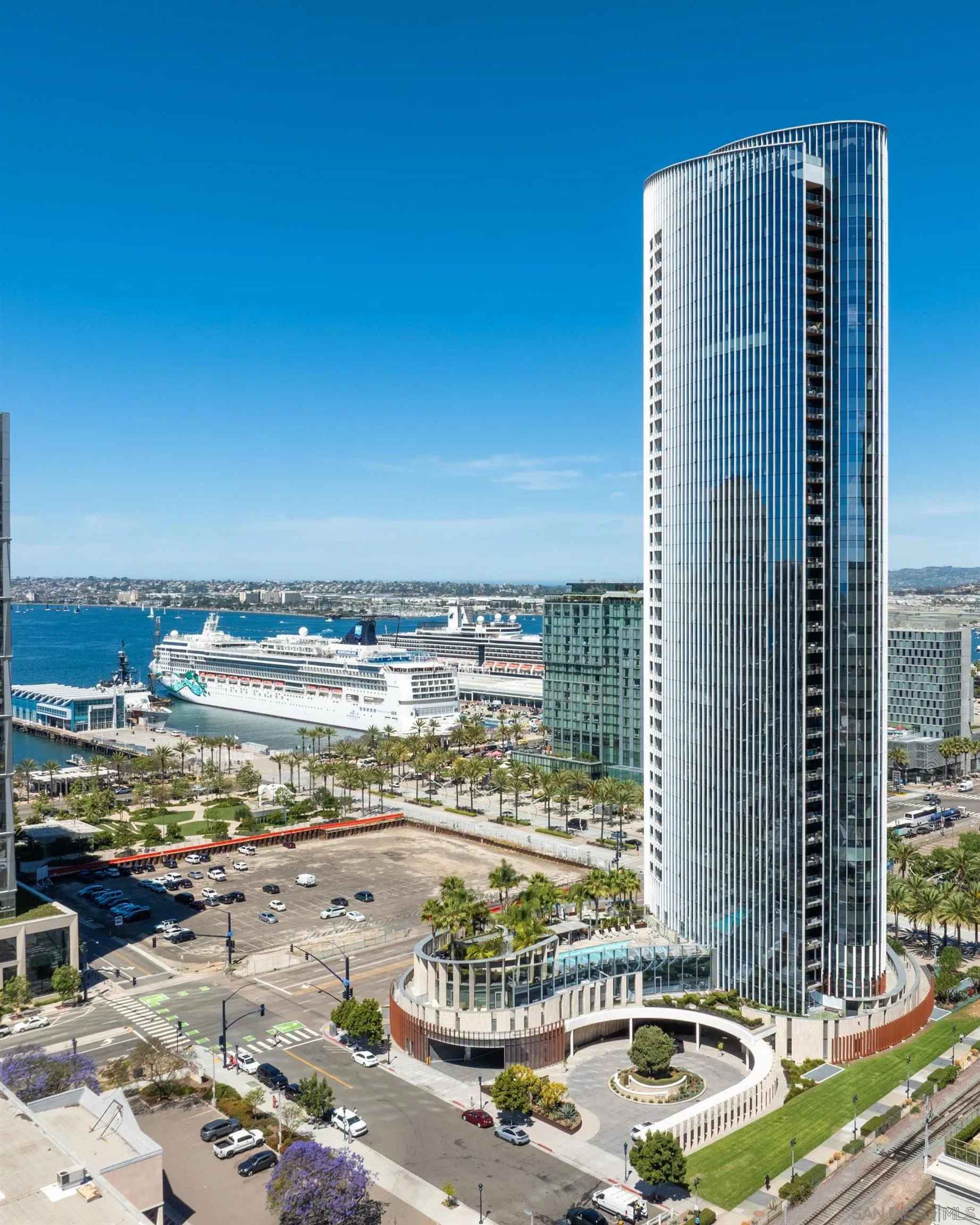 888 W E Street Unit 2203