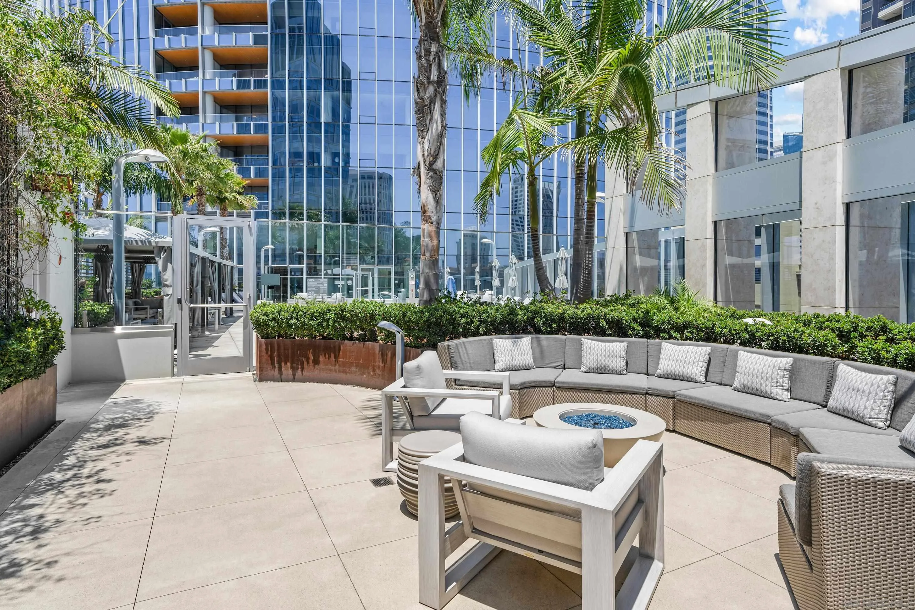 888 W E Street Unit 2203