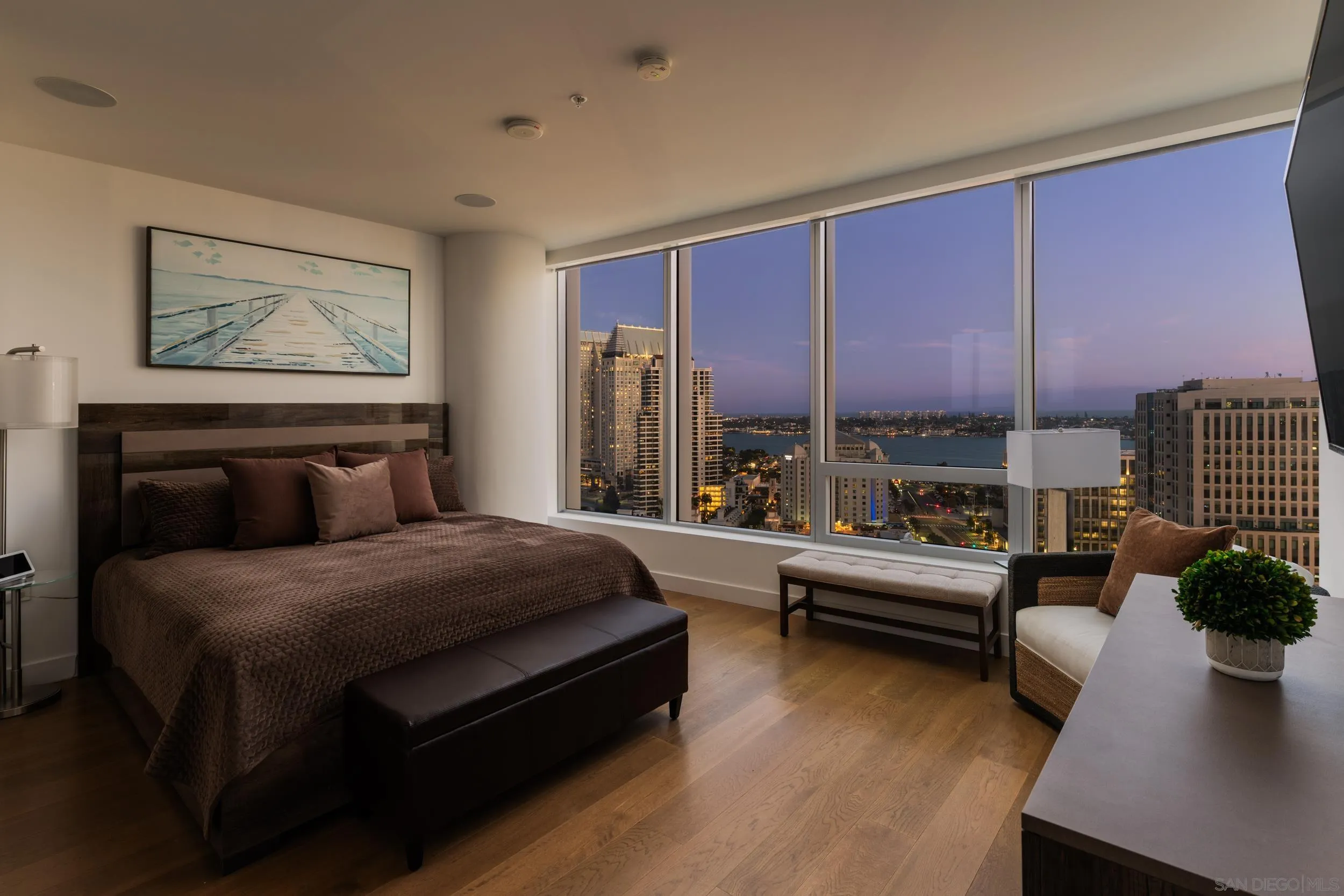 888 W E Street Unit 2203