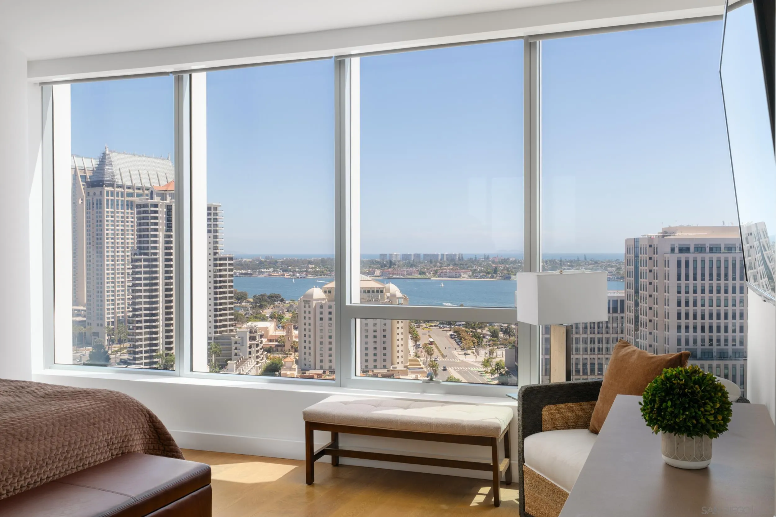 888 W E Street Unit 2203