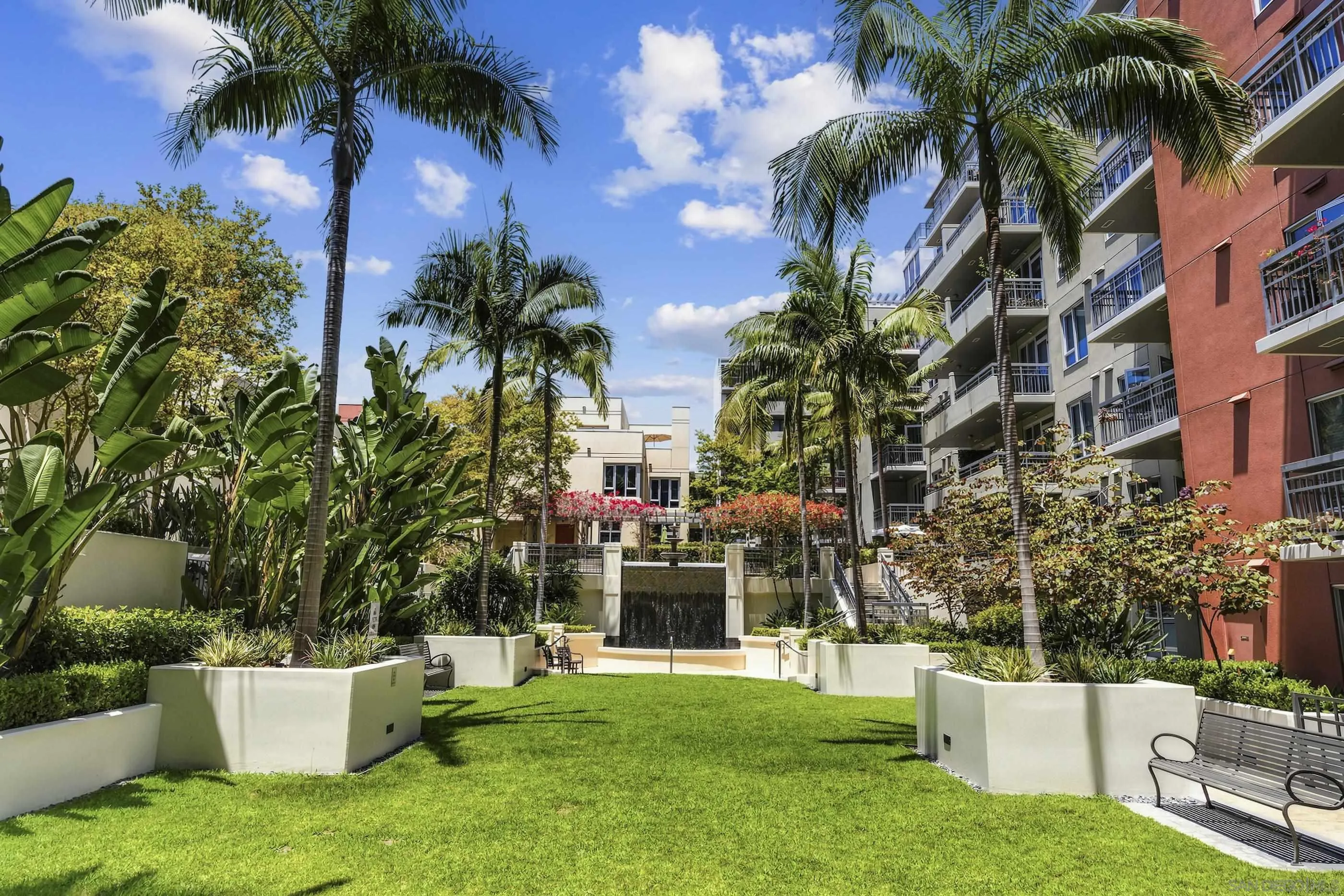 1580 Union St Unit 101