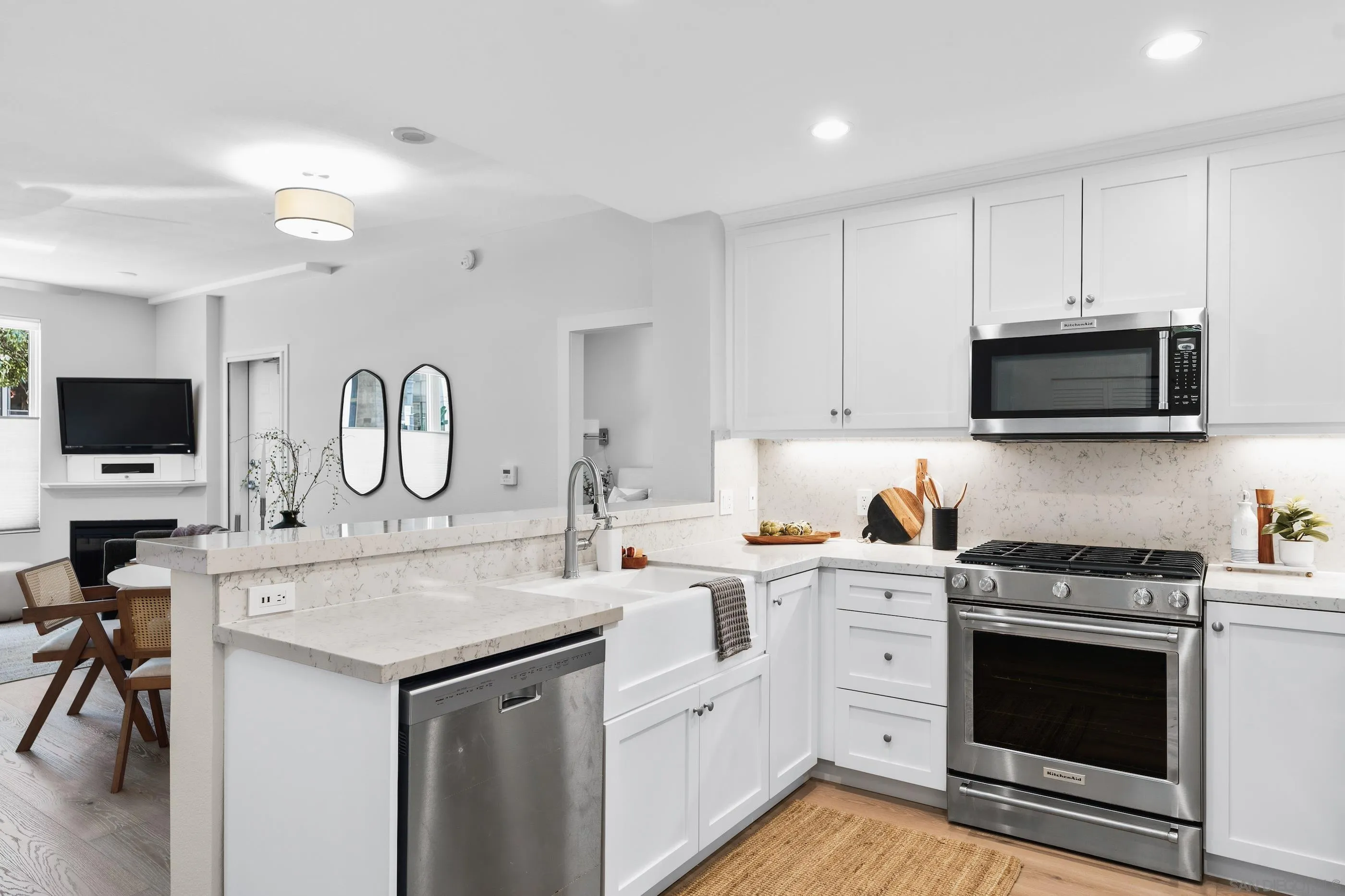 1580 Union St Unit 101