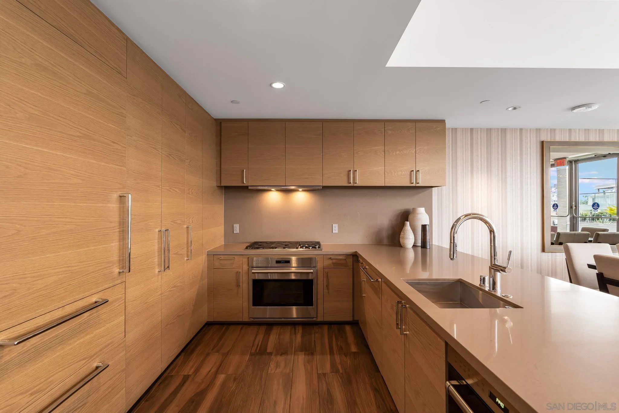 888 W E Street Unit 1604