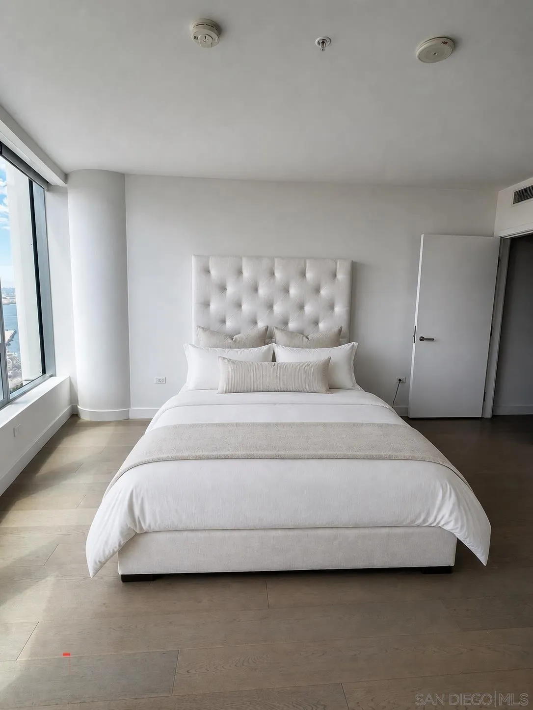 888 W E Street Unit 1604