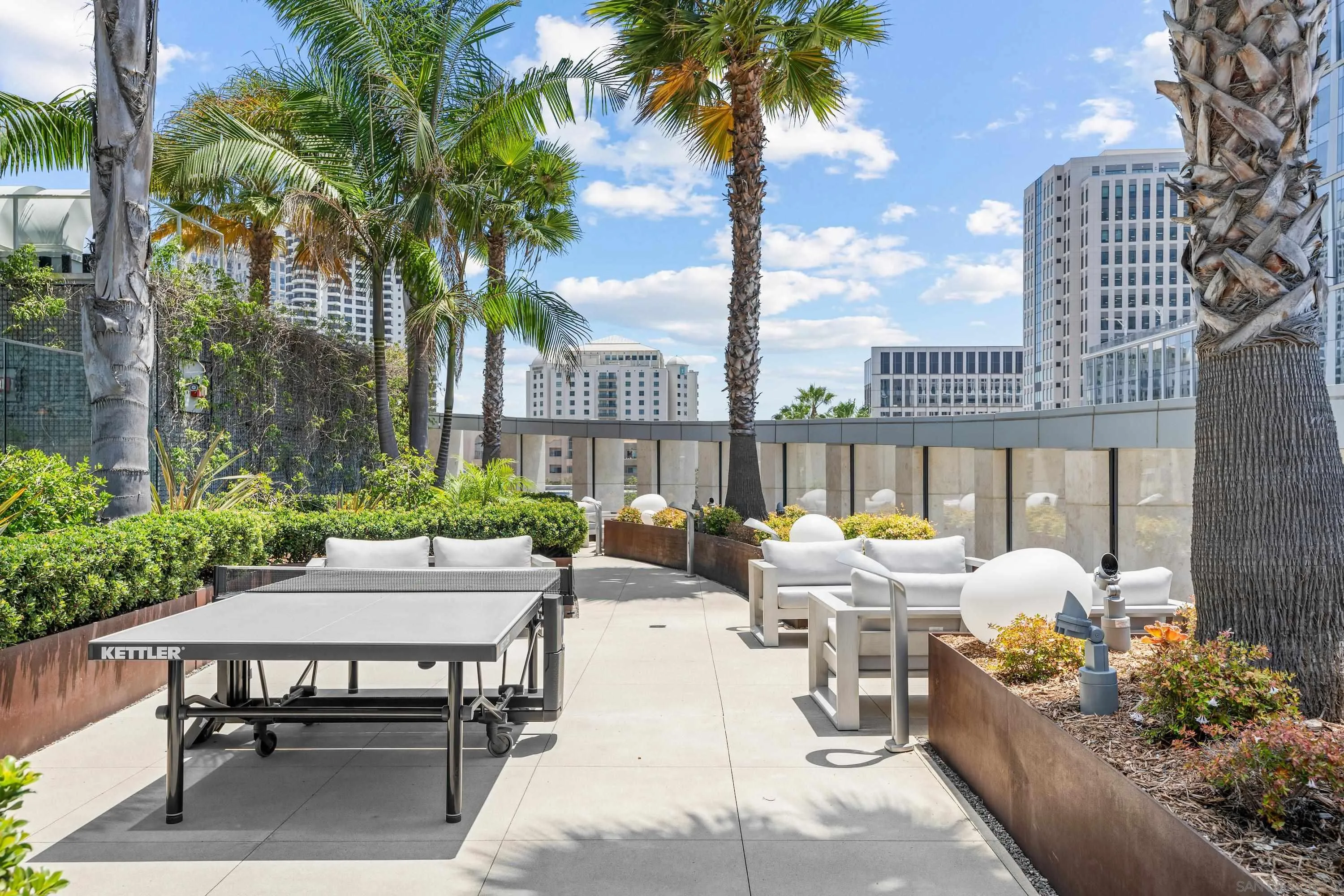 888 W E Street Unit 1604