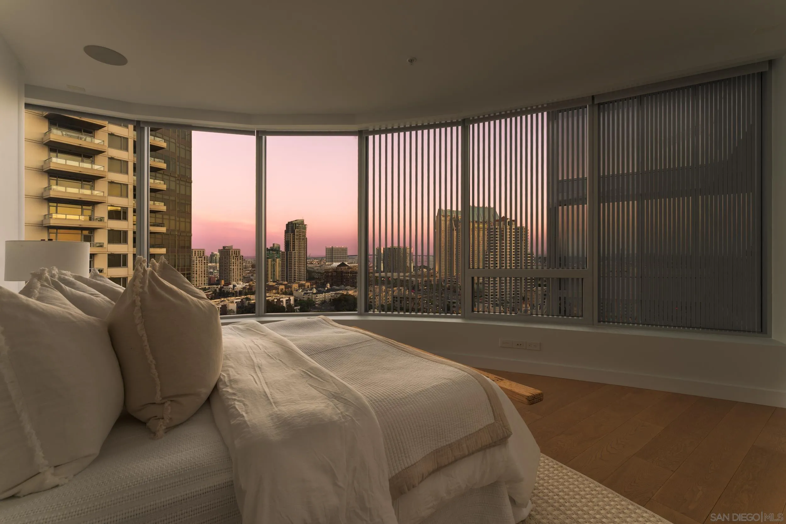 888 W E Street Unit 2105