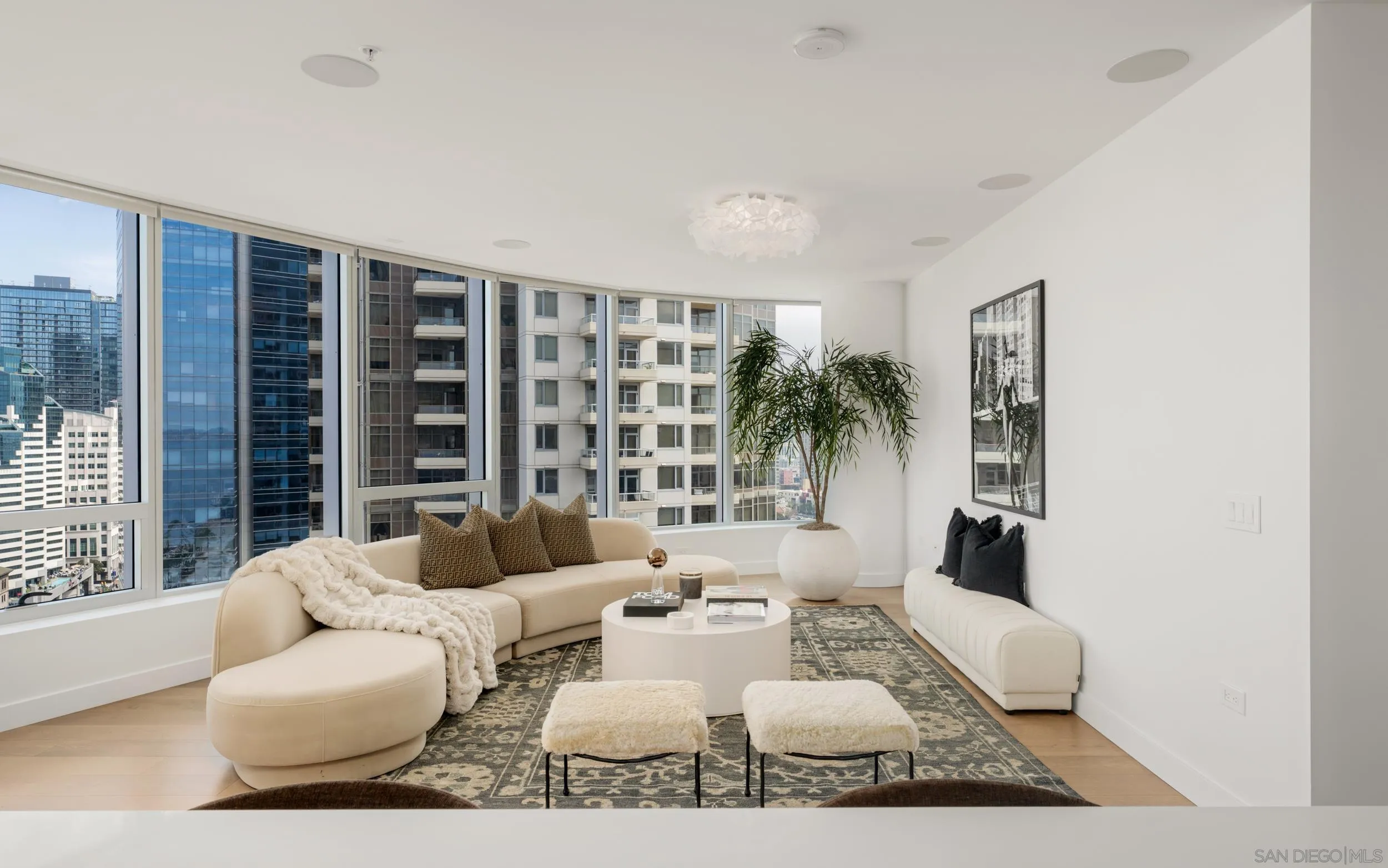 888 W E Street Unit 2105