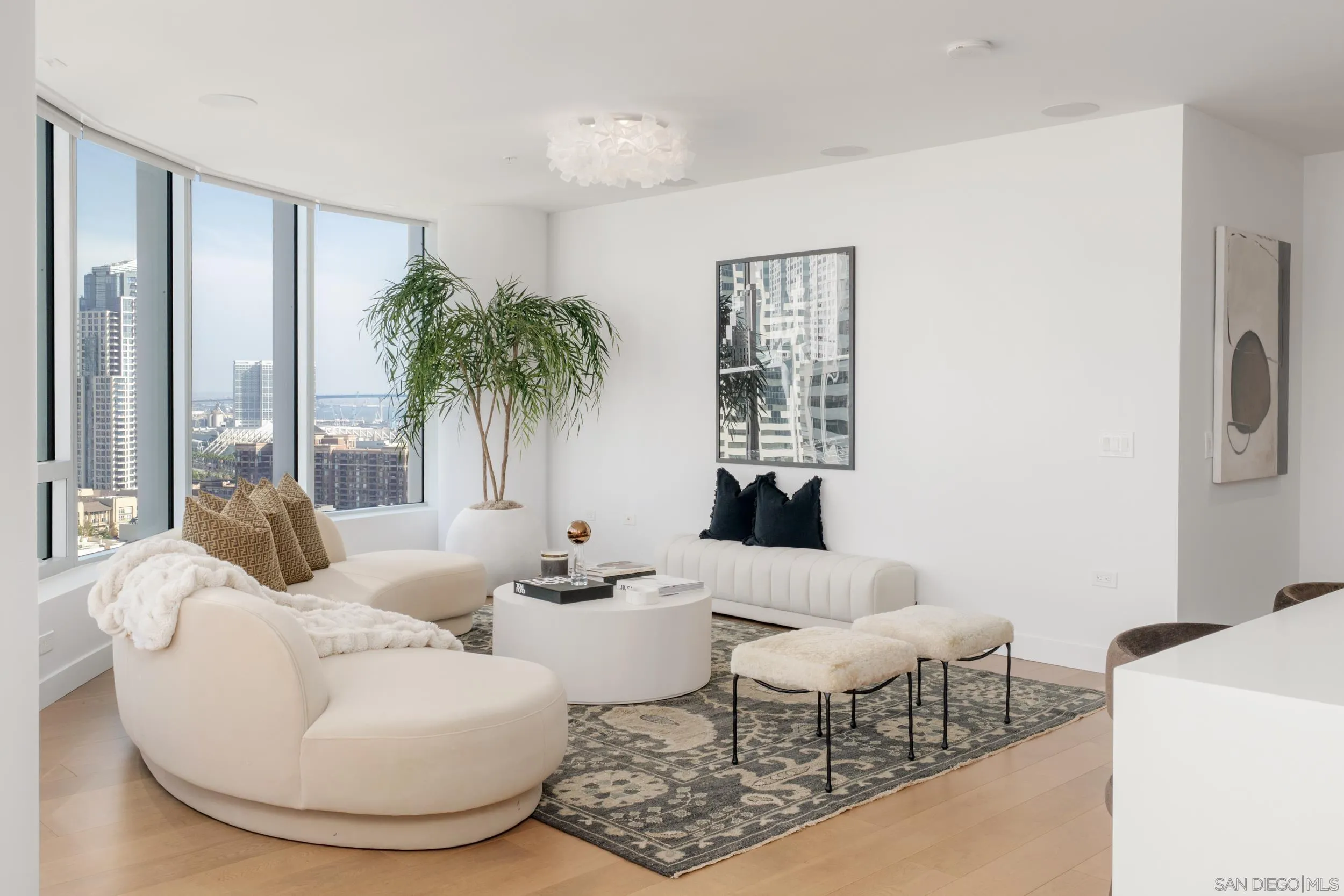 888 W E Street Unit 2105