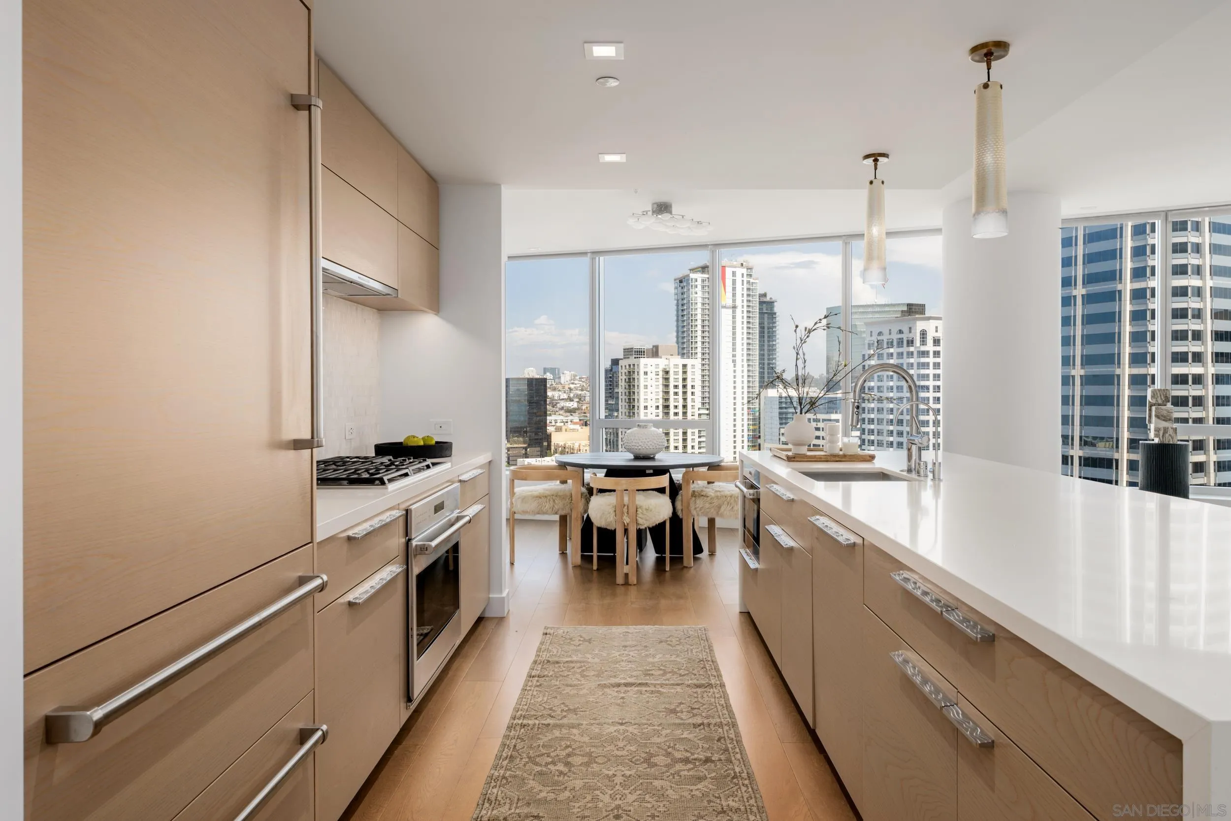 888 W E Street Unit 2105
