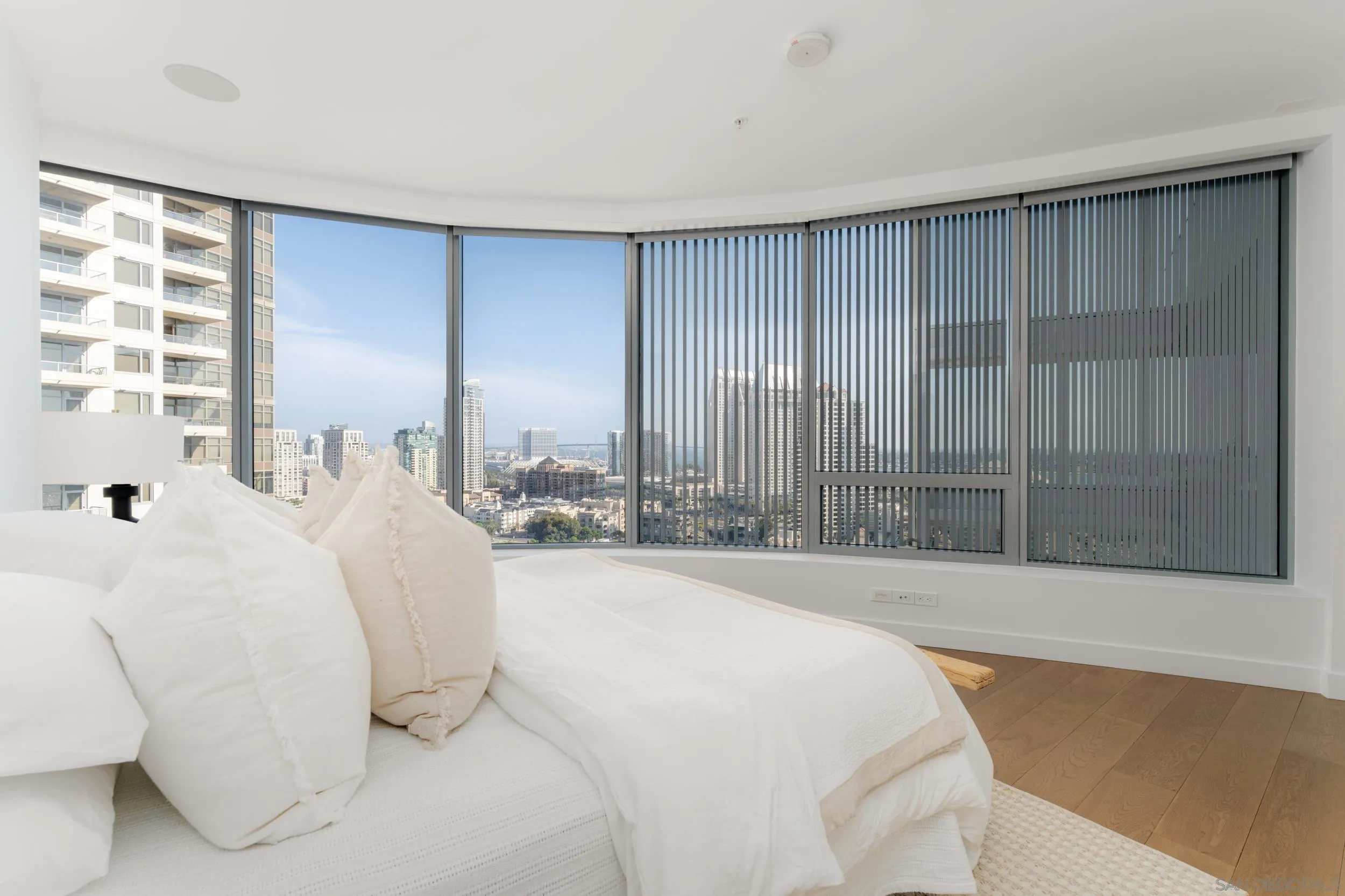 888 W E Street Unit 2105