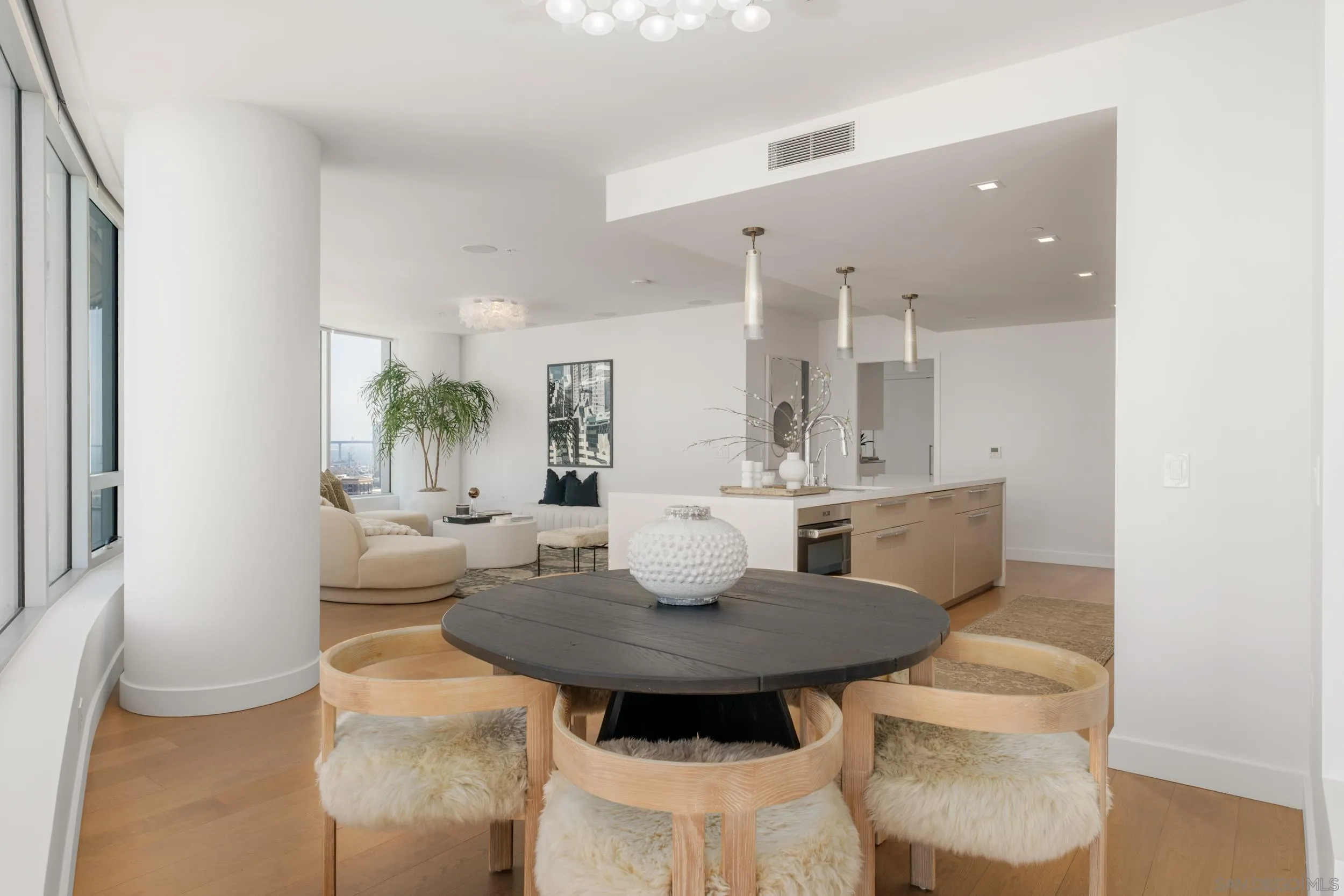 888 W E Street Unit 2105