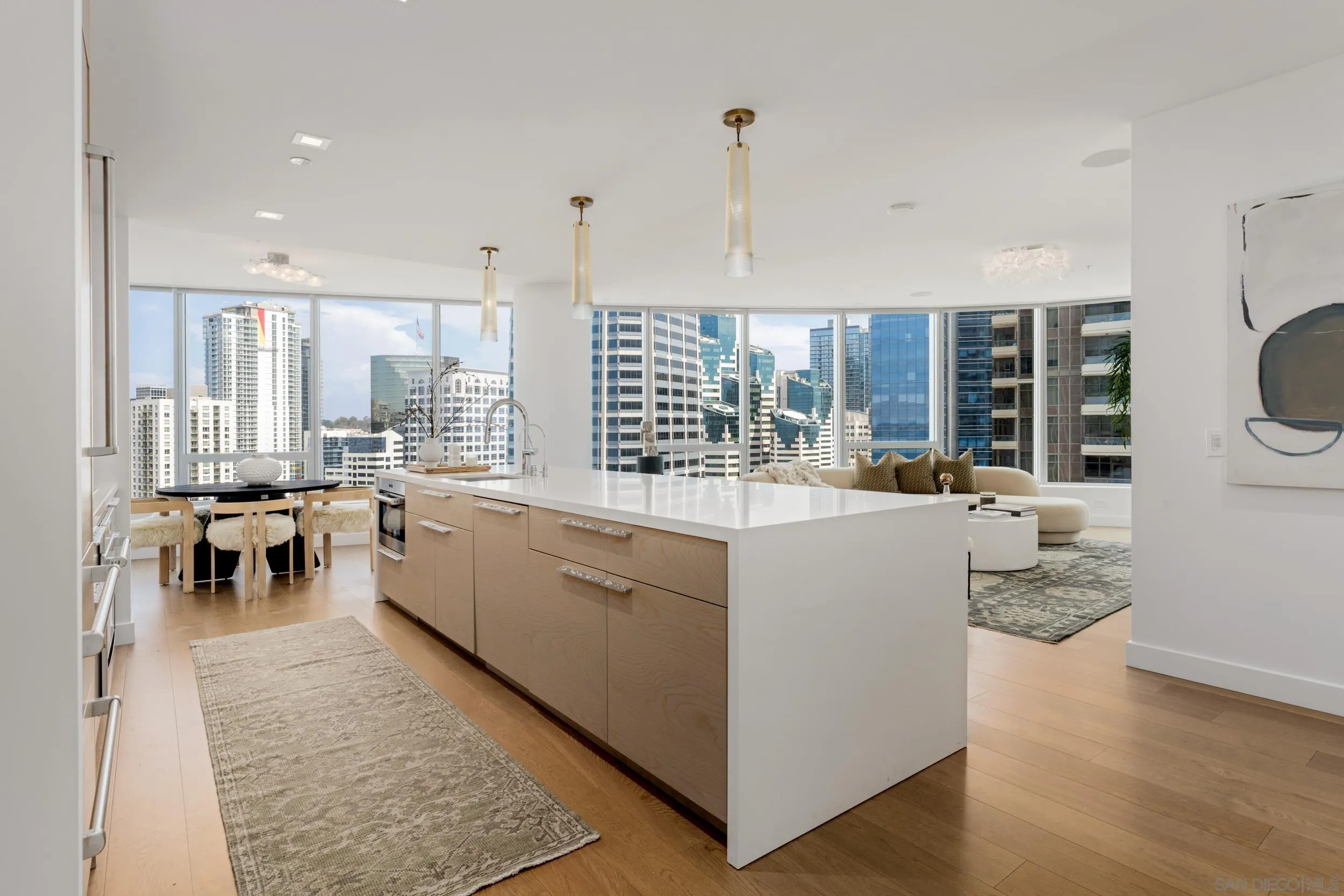 888 W E Street Unit 2105
