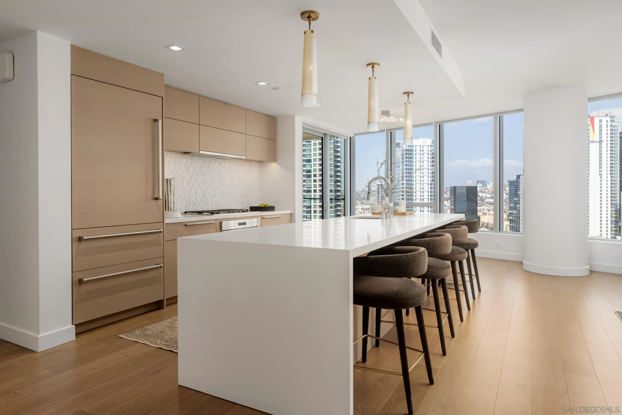 888 W E Street Unit 2105