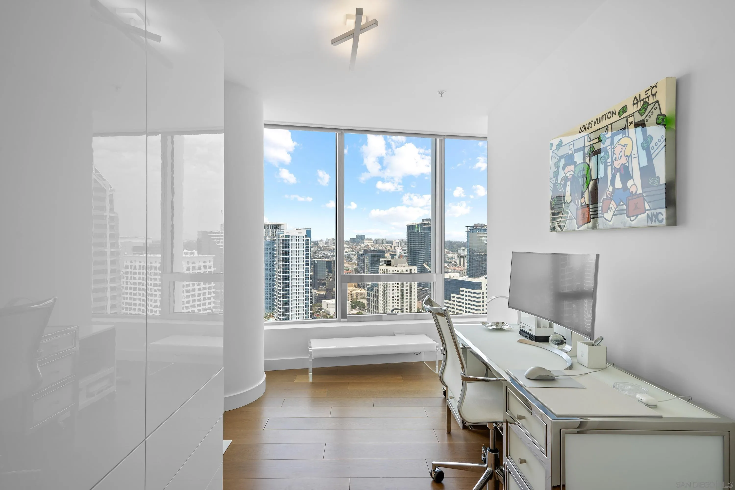 888 W E Street Unit 3301