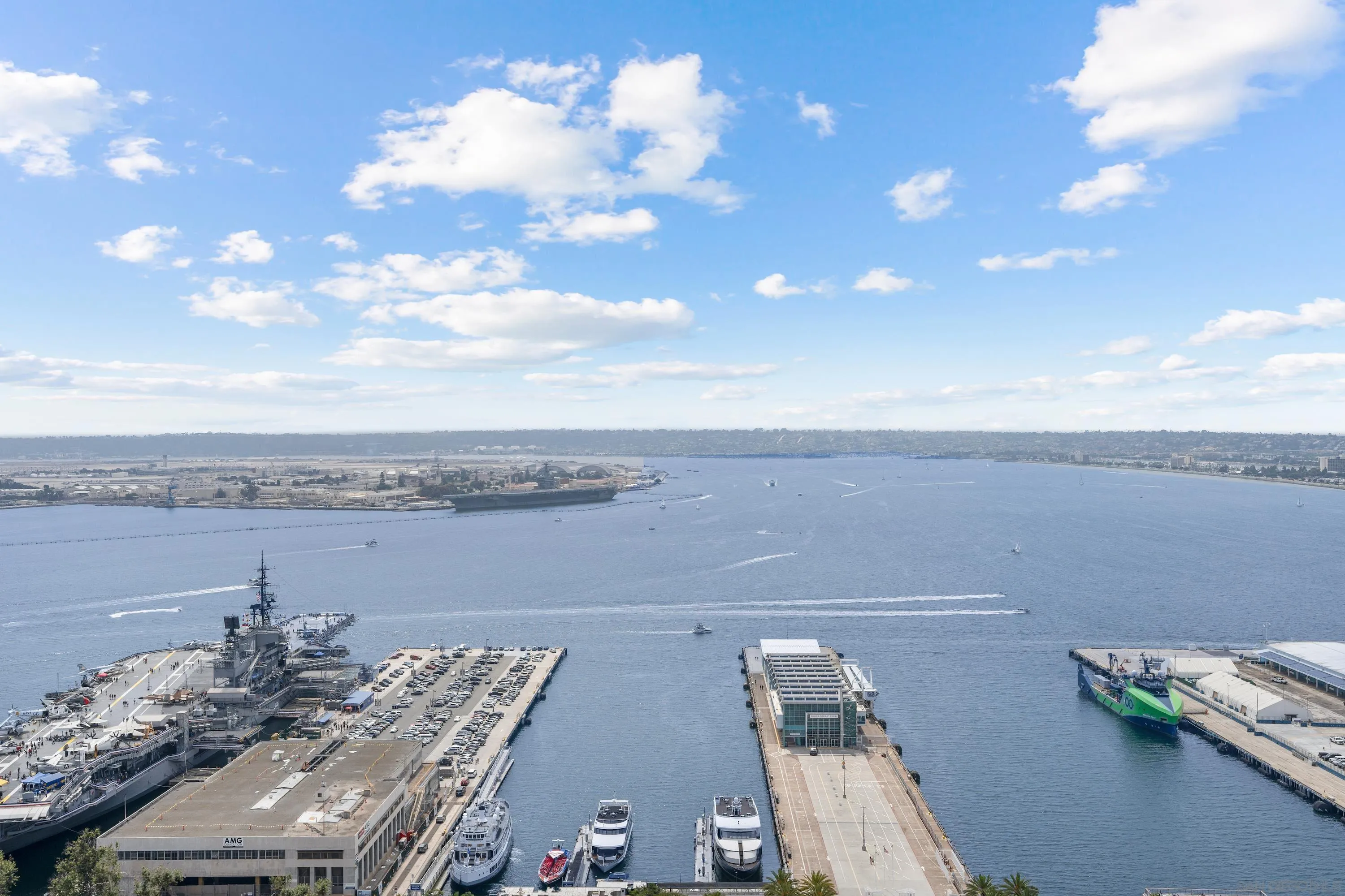 888 W E Street Unit 3301