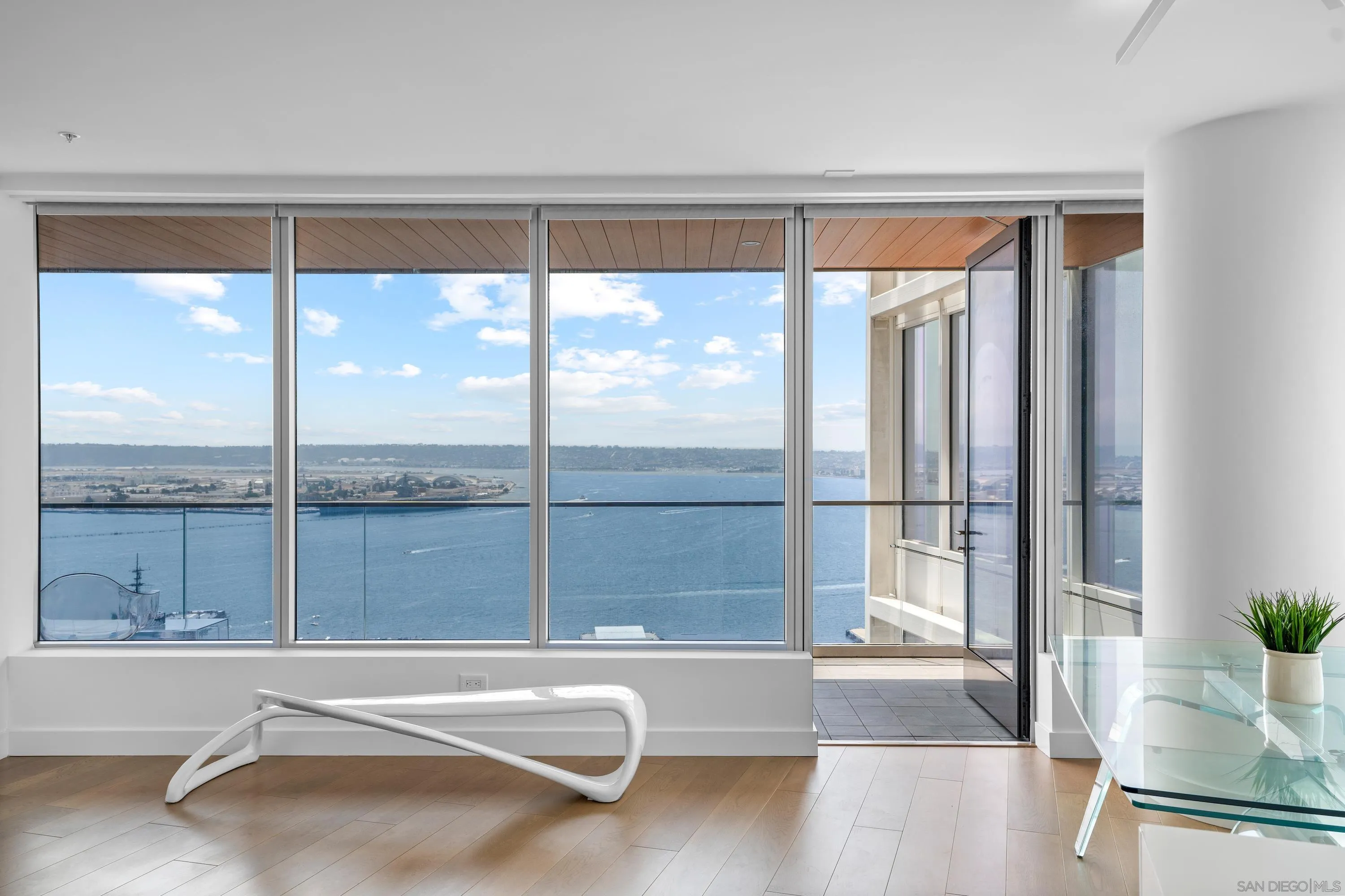 888 W E Street Unit 3301