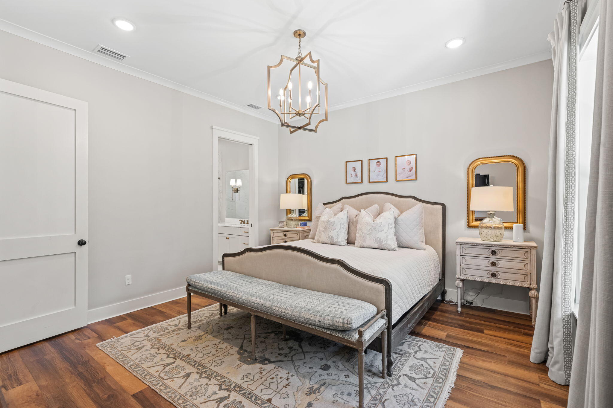 578 W Point Washington Road