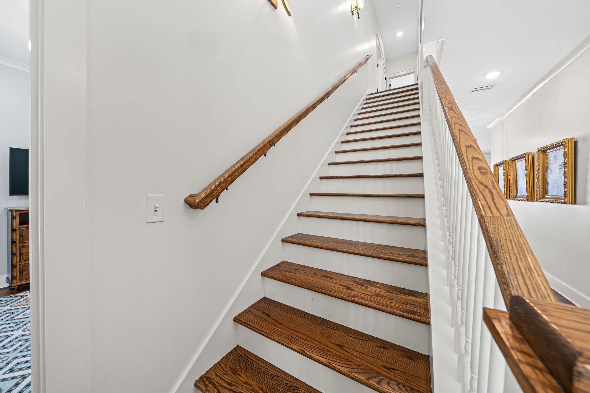 578 W Point Washington Road