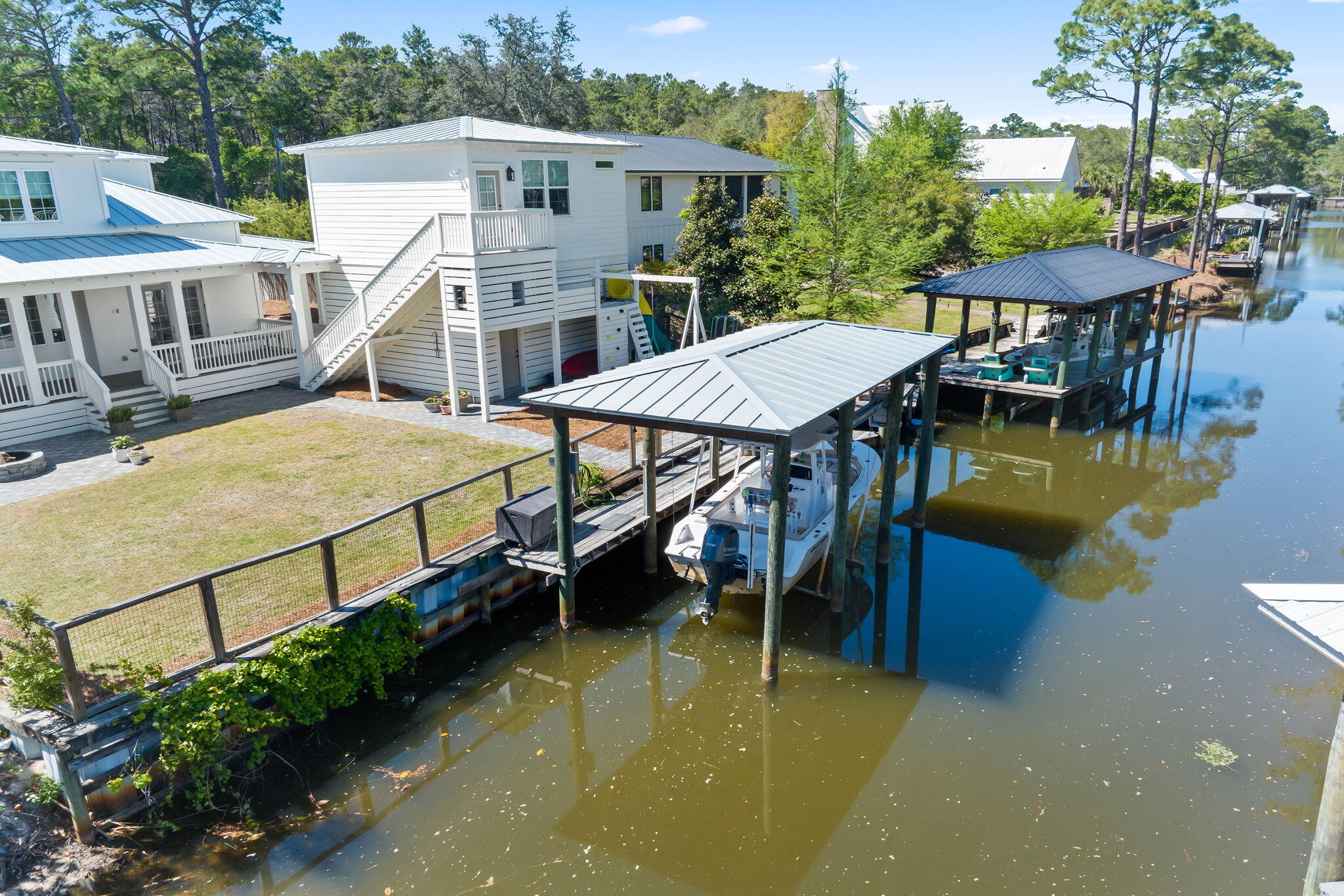 578 W Point Washington Road