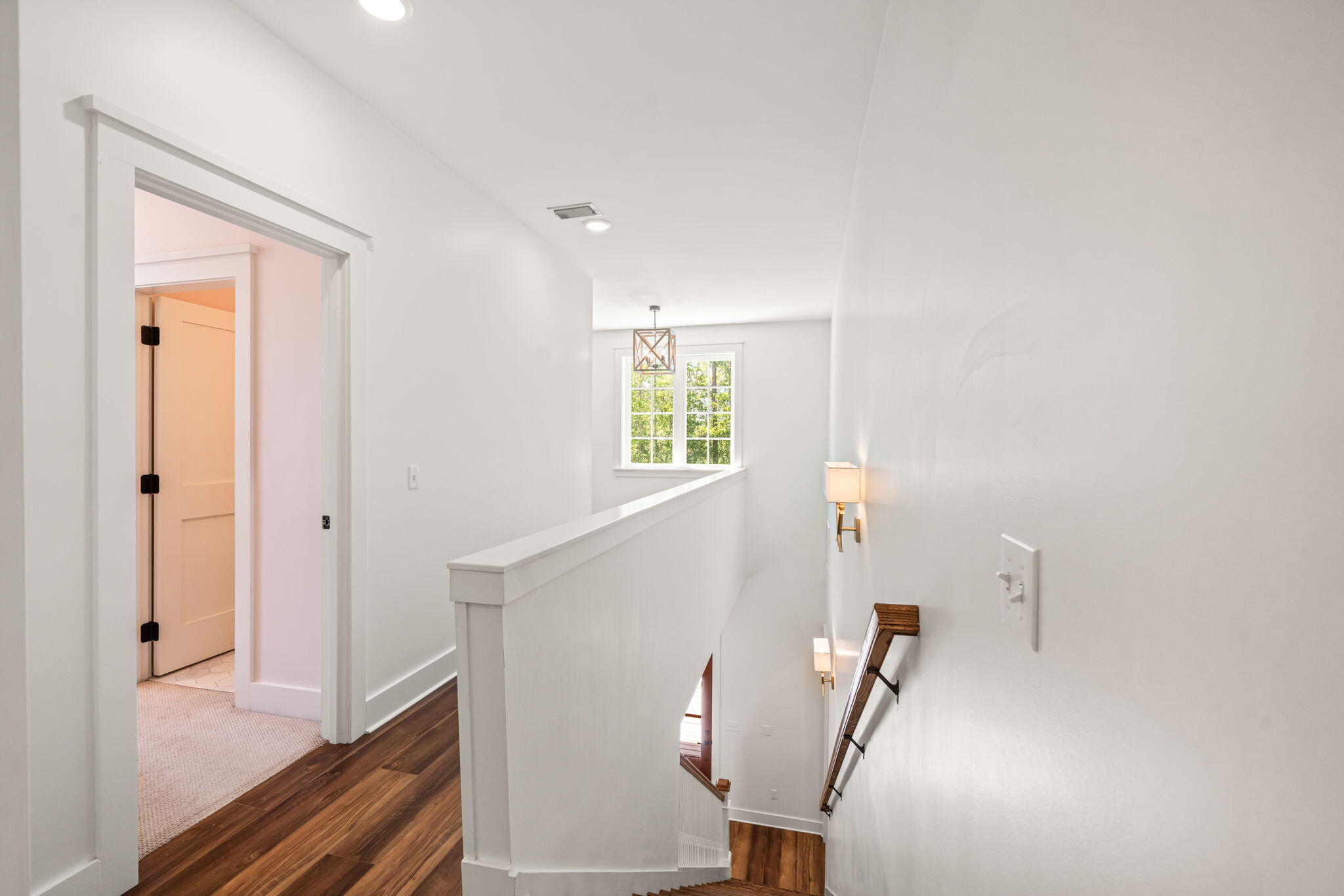 578 W Point Washington Road