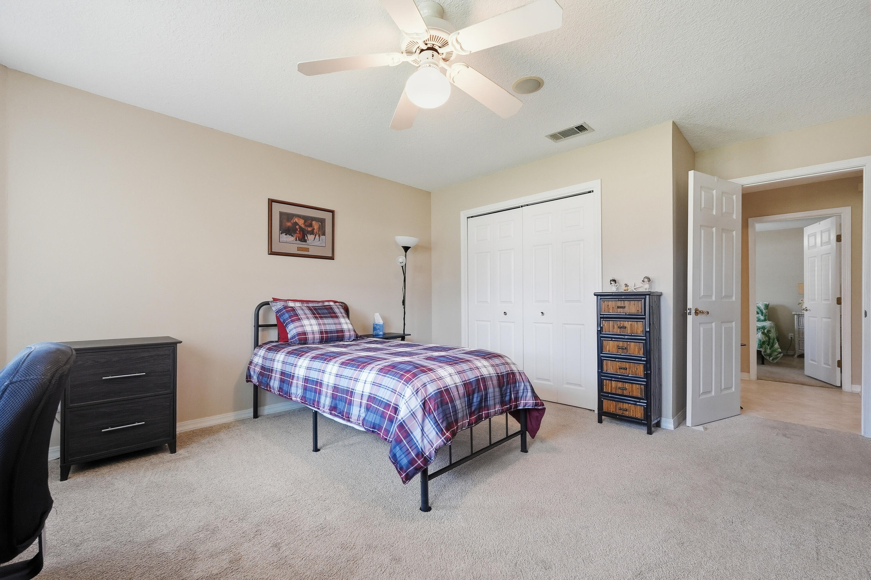 102 Dana Pointe
