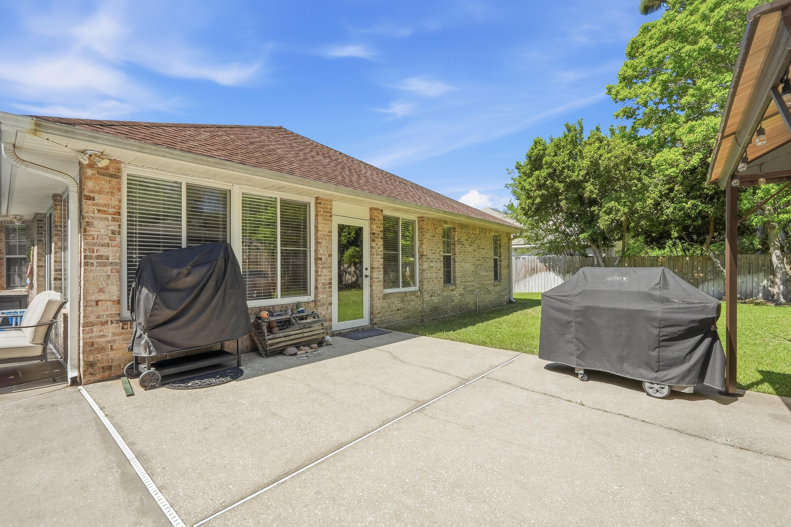 102 Dana Pointe