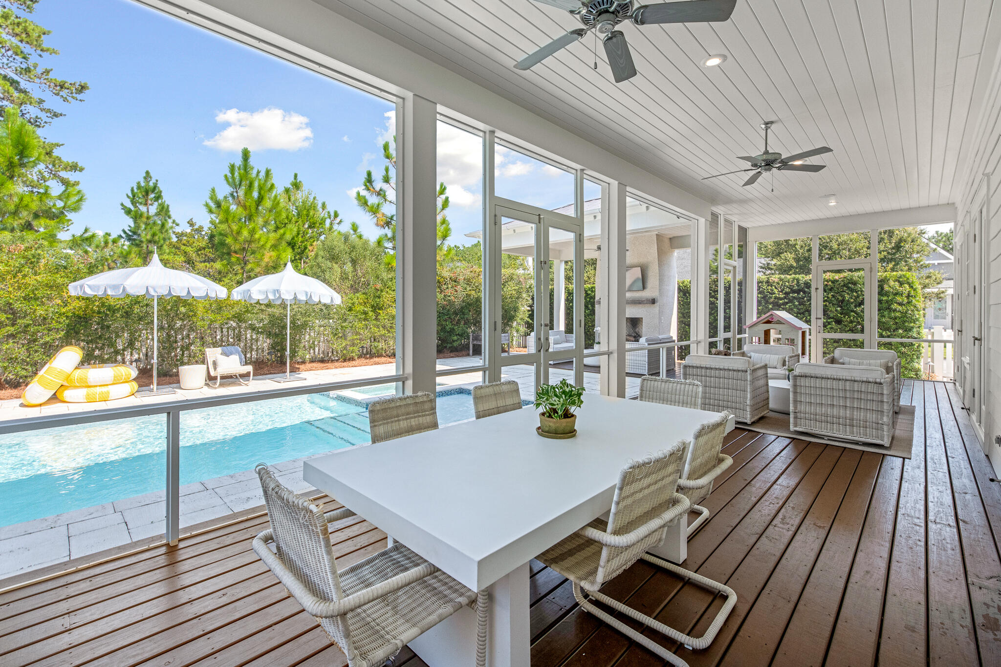16 Medley Street