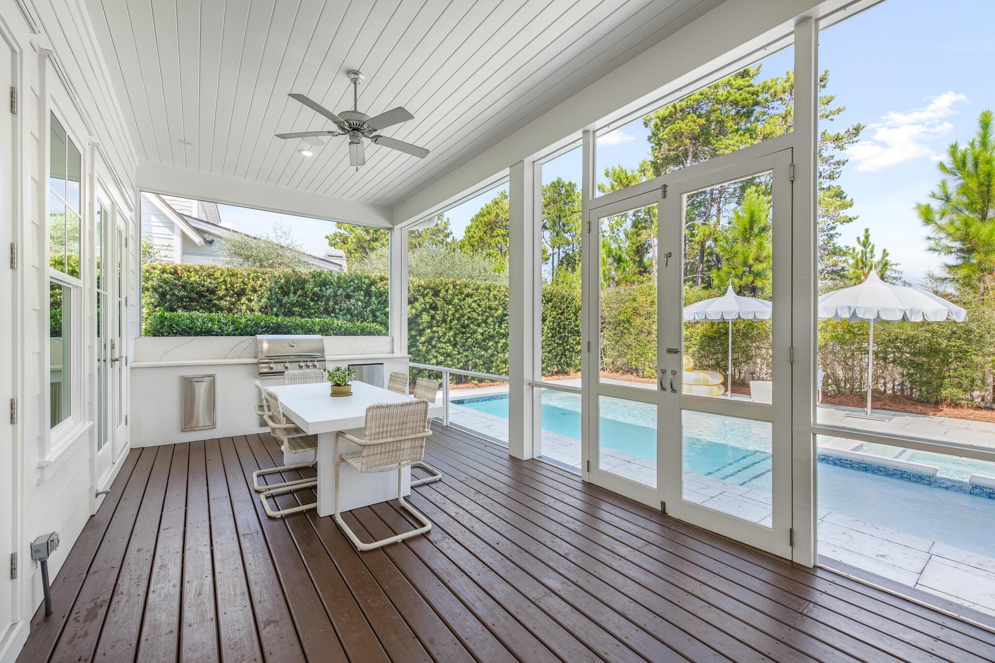 16 Medley Street