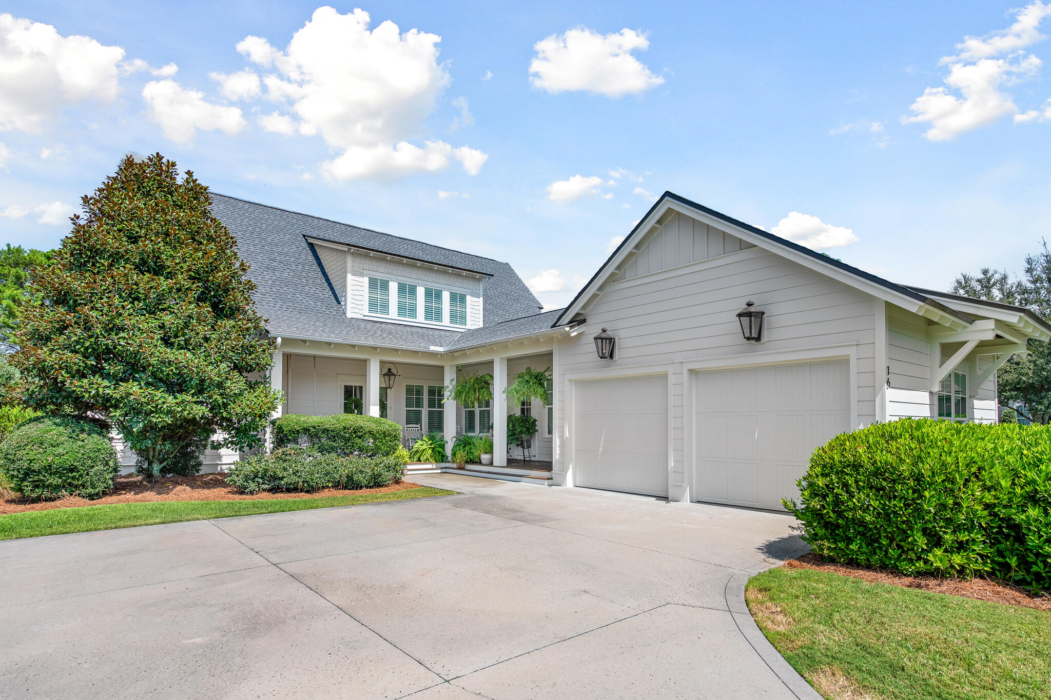 16 Medley Street