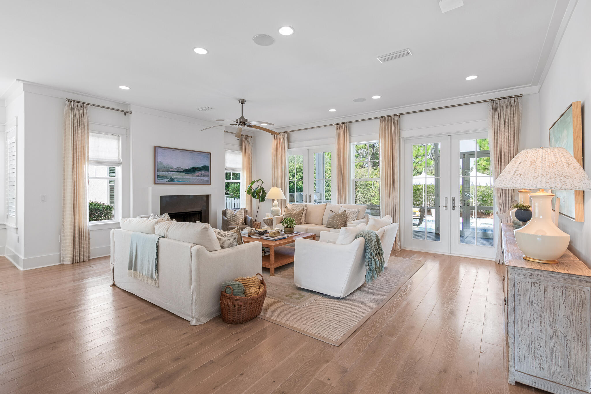 16 Medley Street