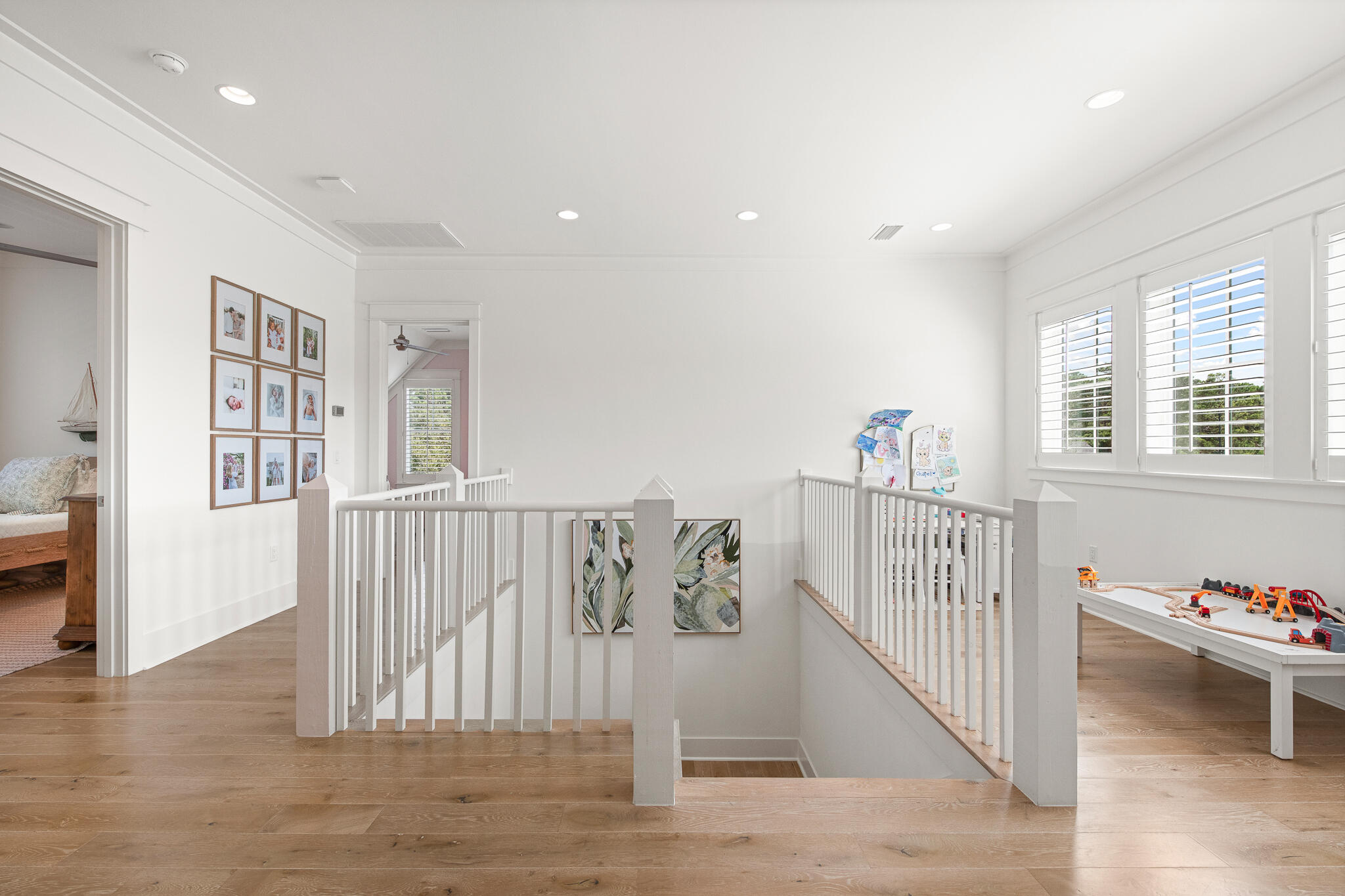 16 Medley Street