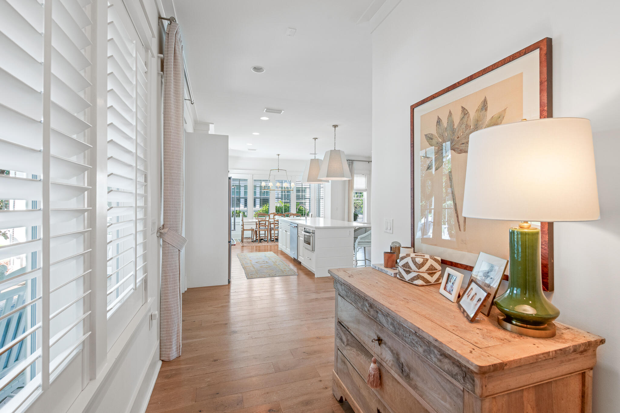 16 Medley Street