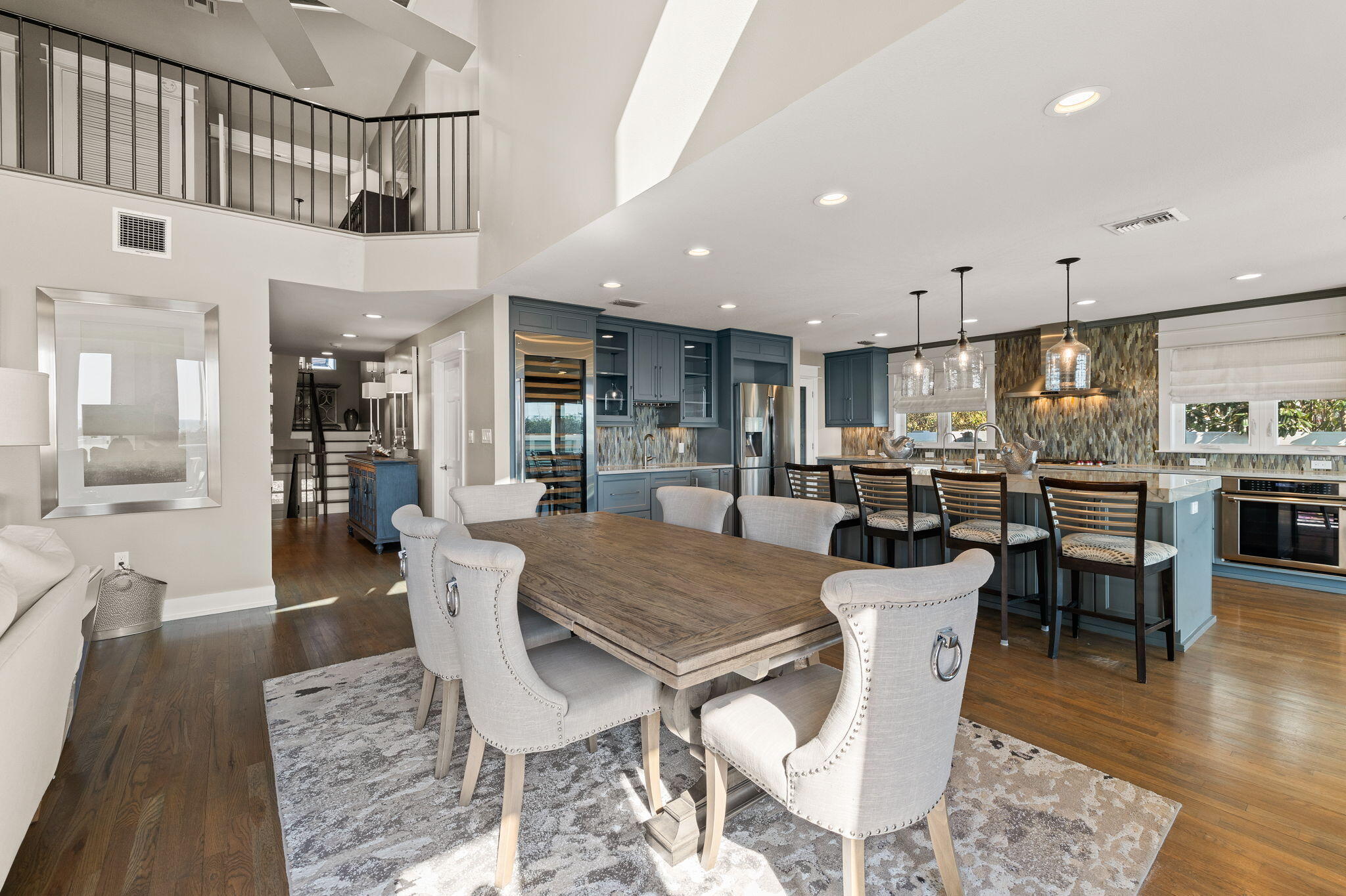 211 Pelican Circle