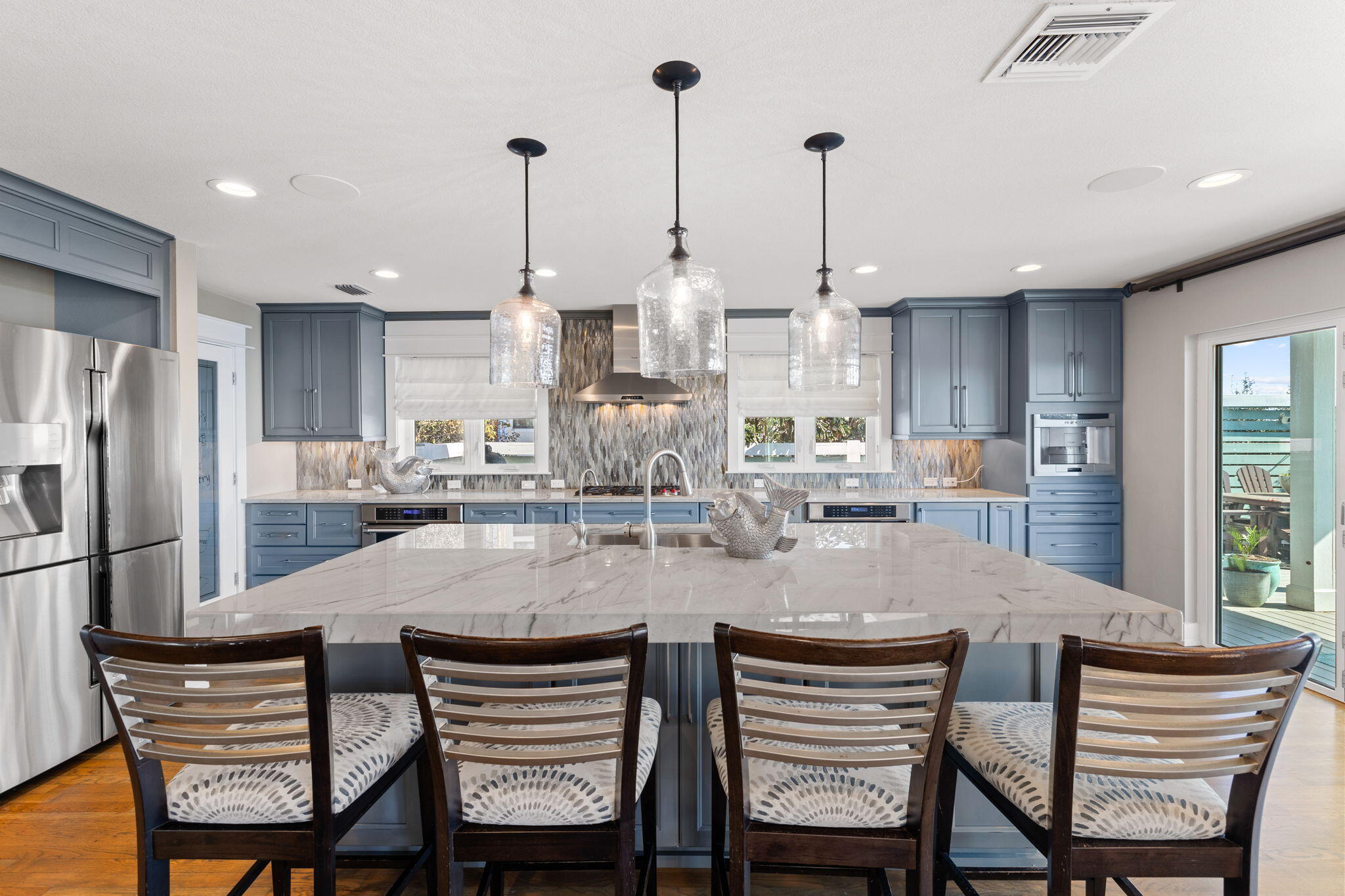 211 Pelican Circle
