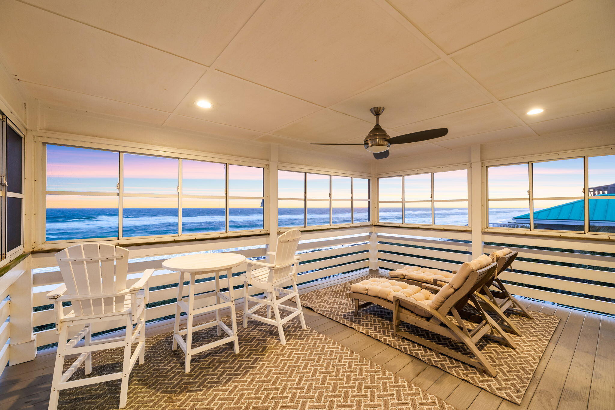 211 Pelican Circle