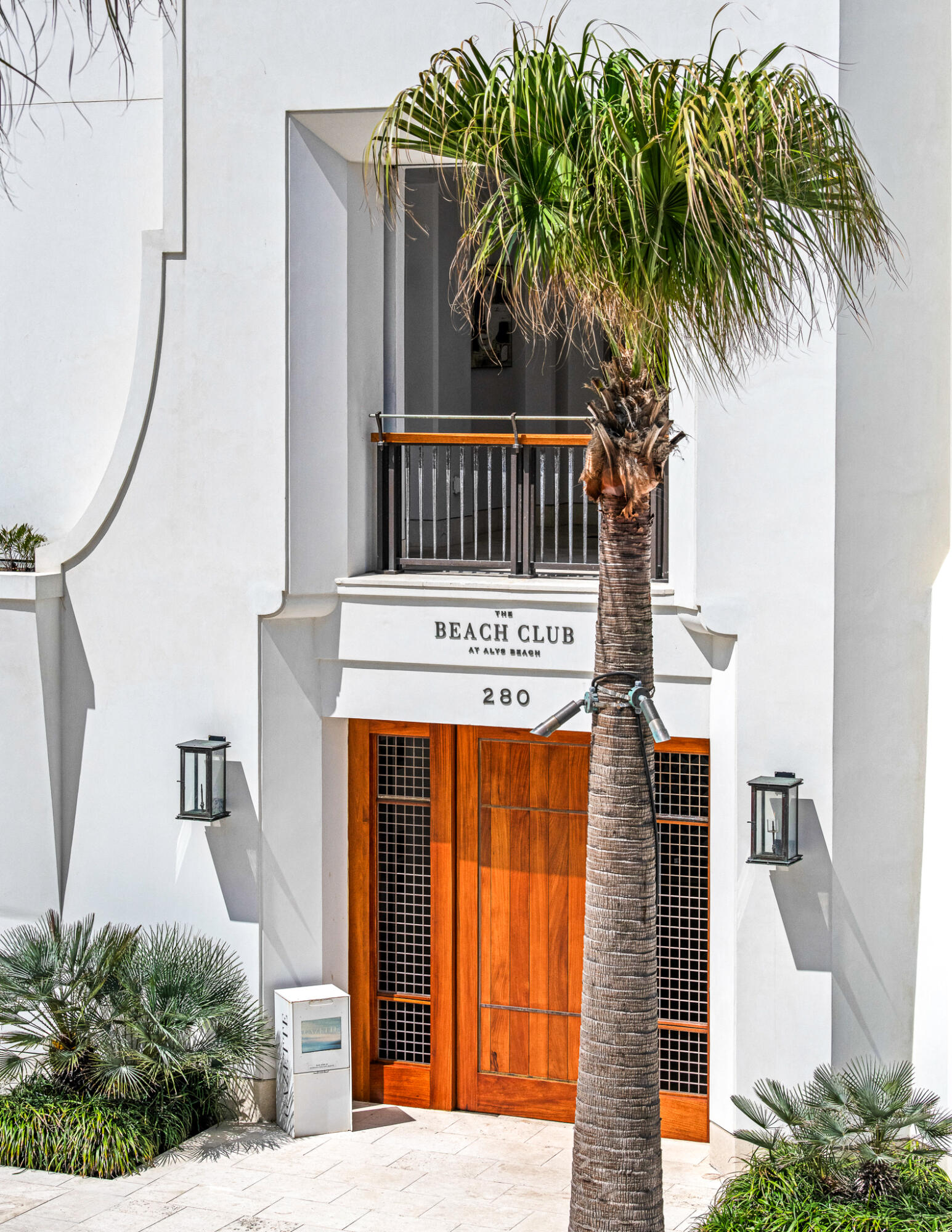 290 Sea Garden Street 201