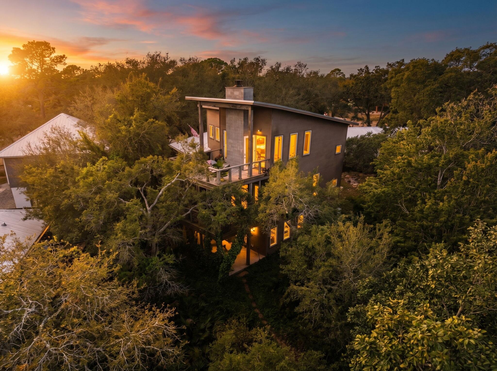 826 N Walton Lakeshore Drive