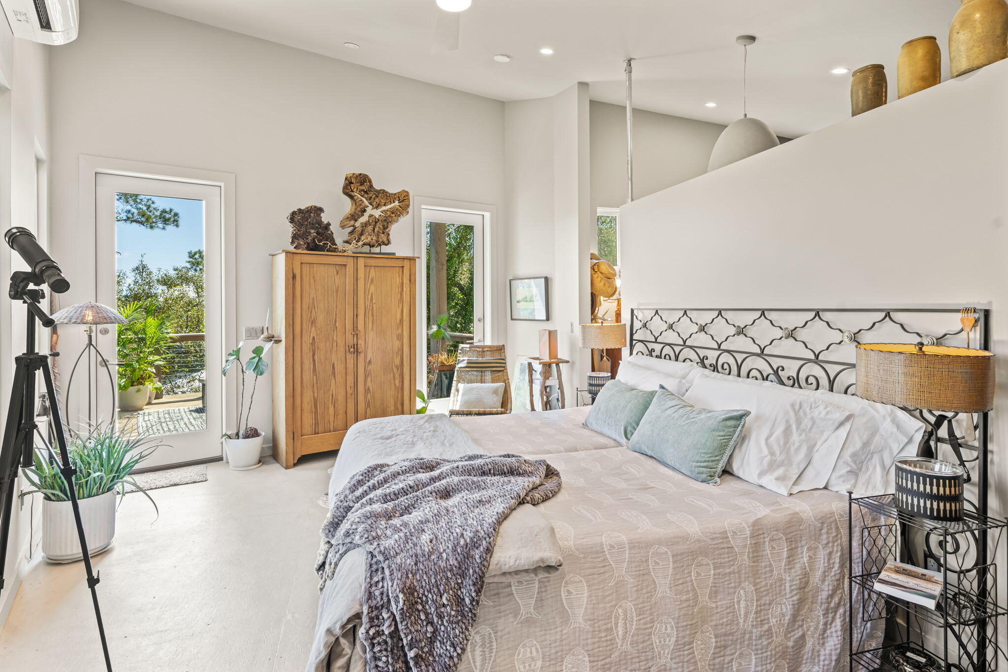 826 N Walton Lakeshore Drive